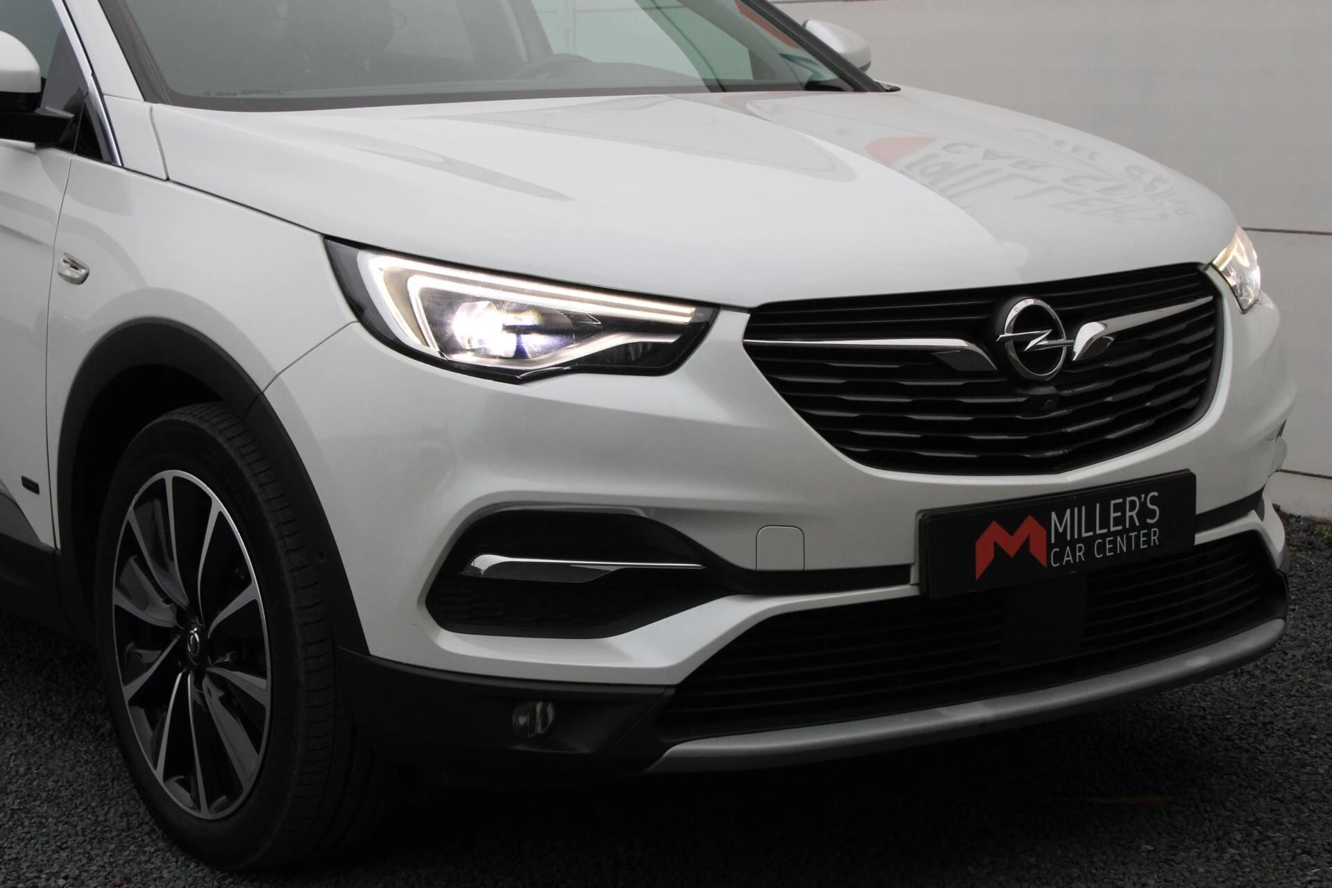 Hoofdafbeelding Opel Grandland X