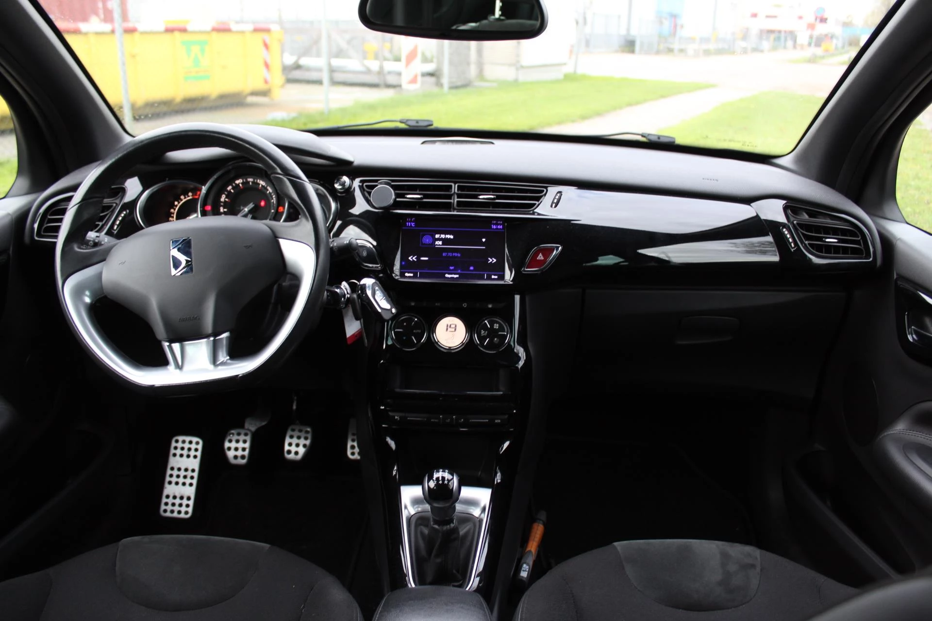 Hoofdafbeelding DS DS 3