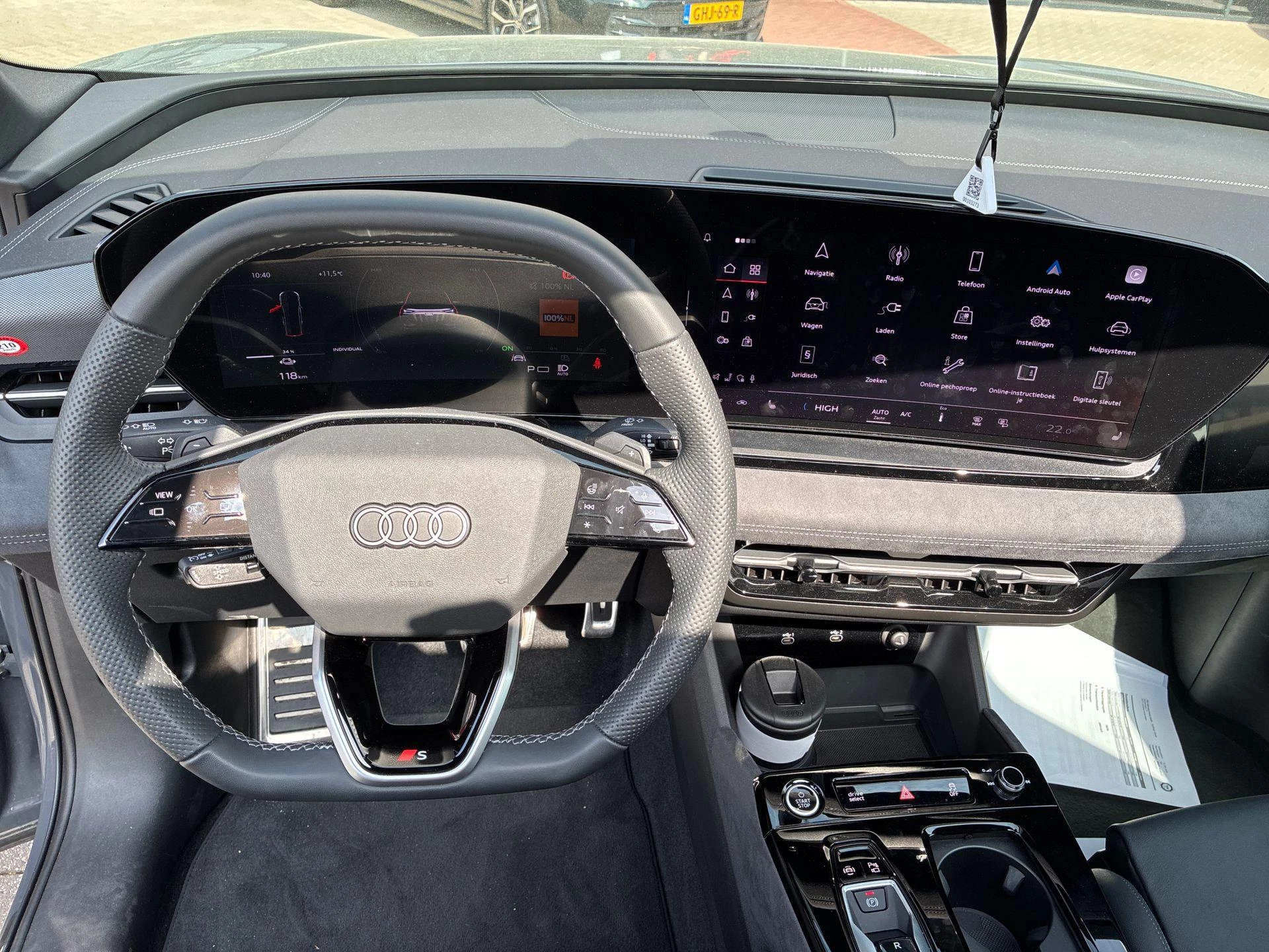Hoofdafbeelding Audi Q6 e-tron