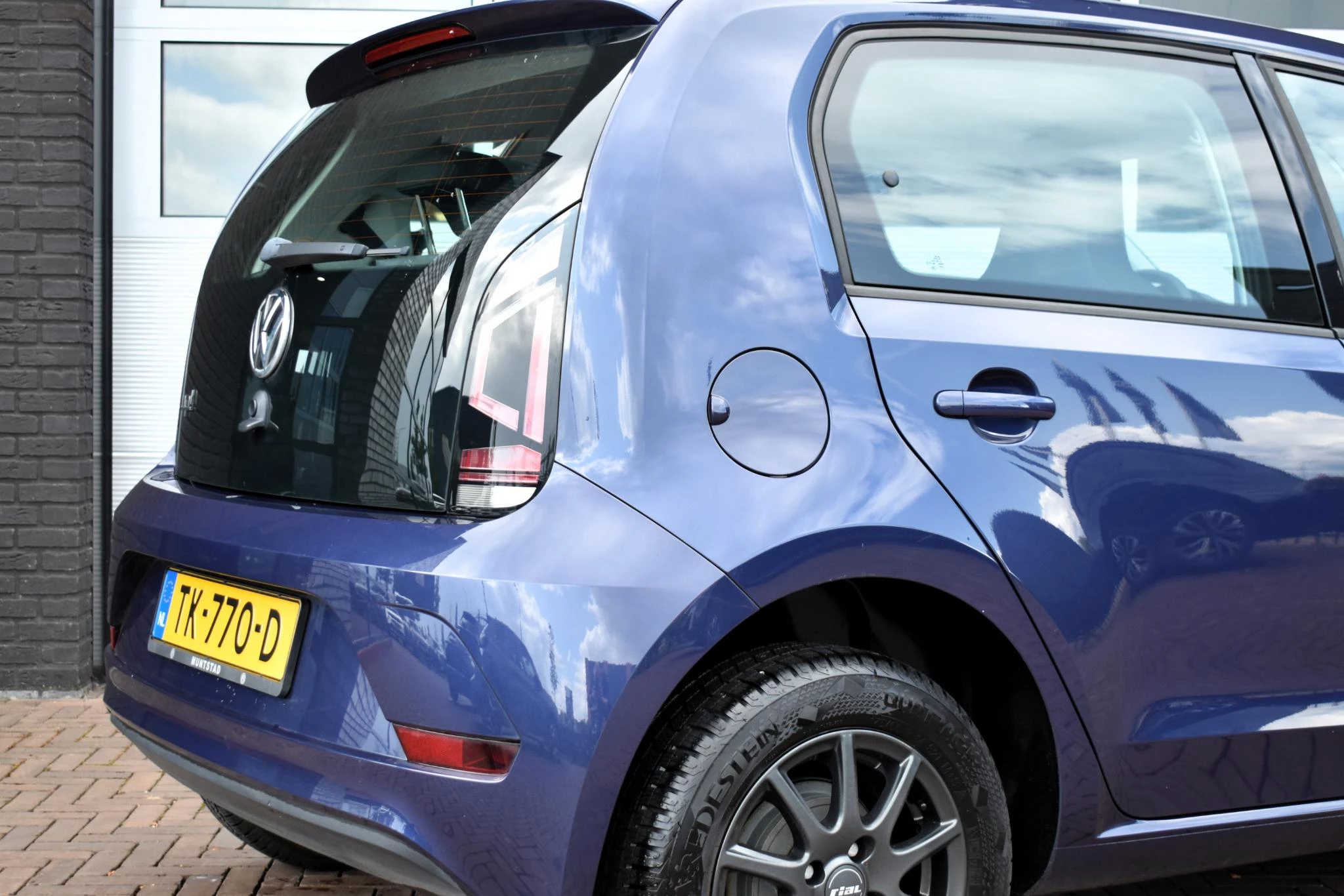 Hoofdafbeelding Volkswagen up!