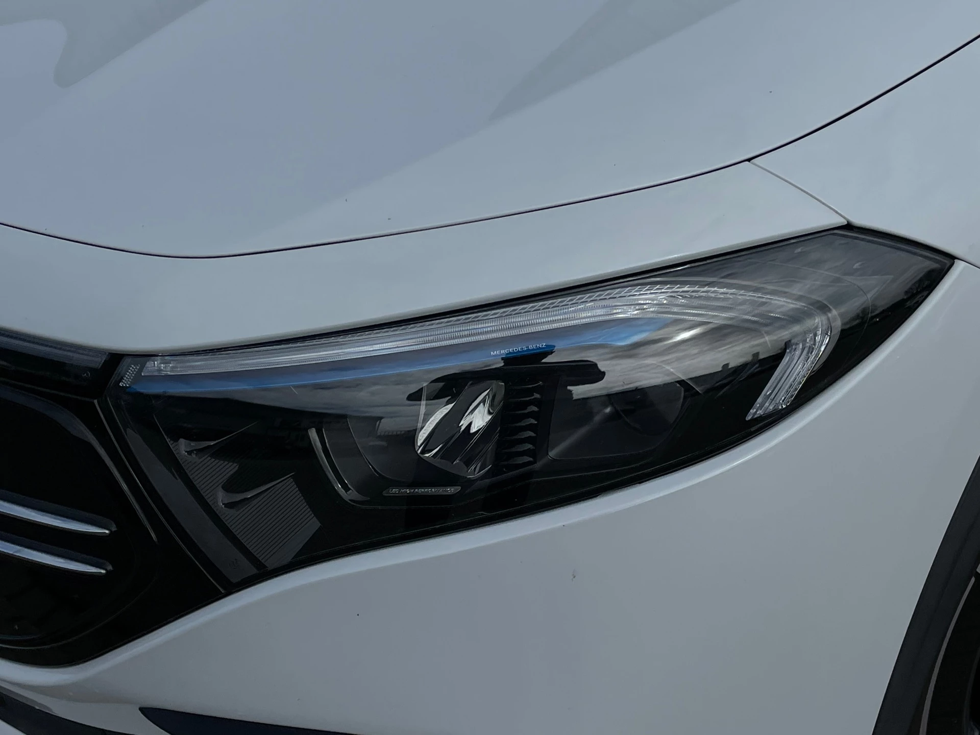 Hoofdafbeelding Mercedes-Benz EQA