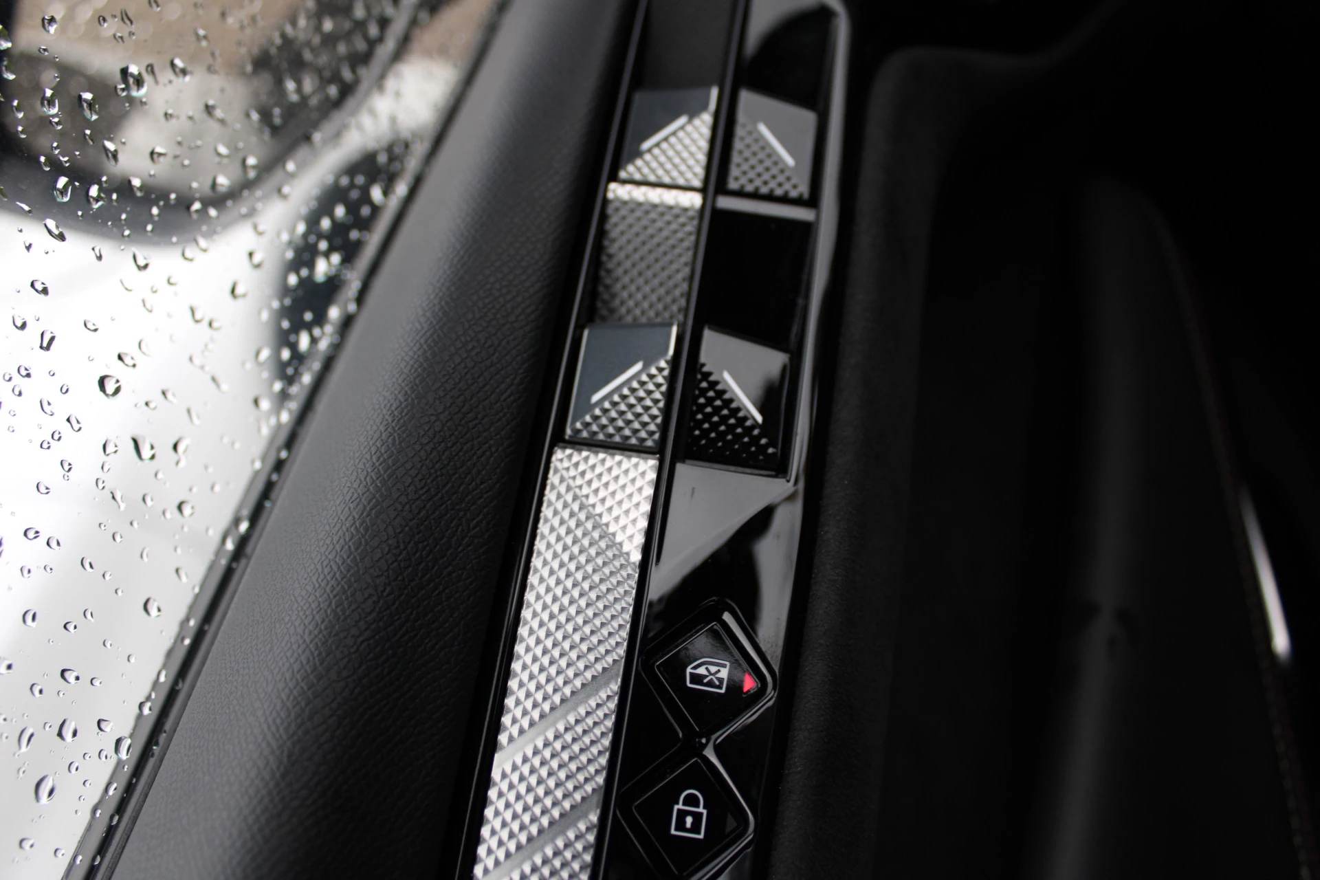 Hoofdafbeelding DS DS 4