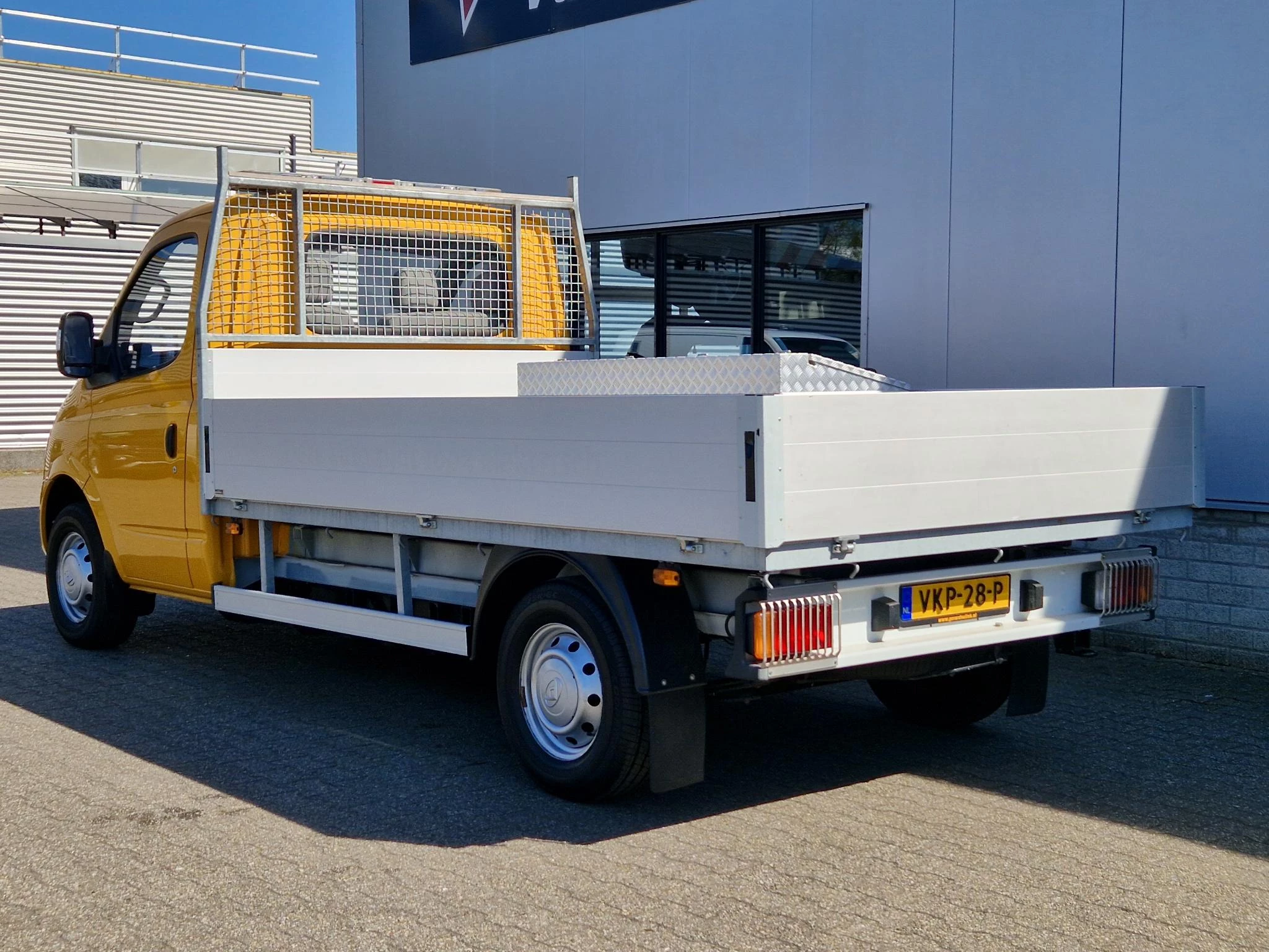 Hoofdafbeelding Maxus EV80