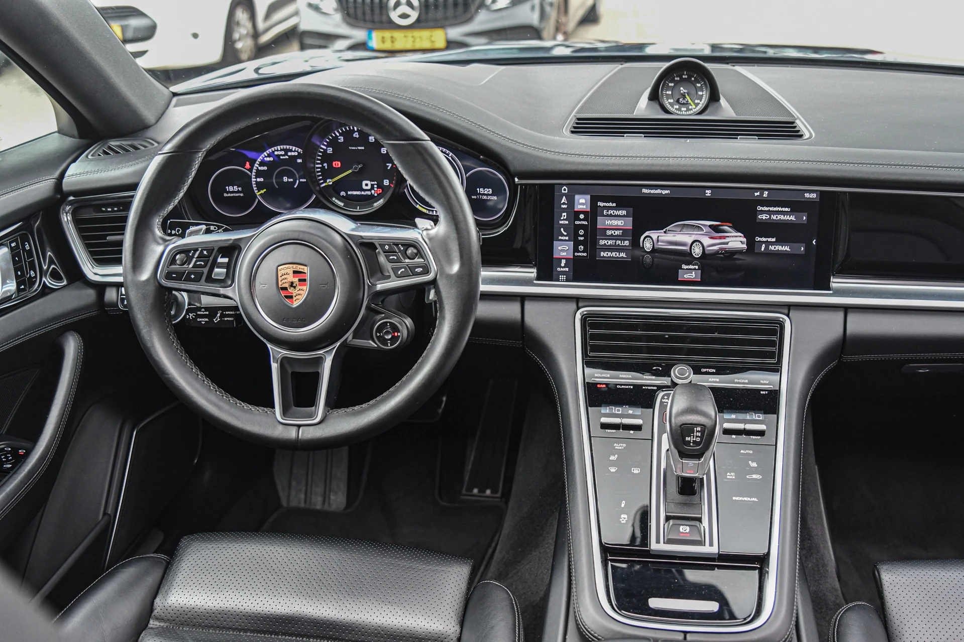 Hoofdafbeelding Porsche Panamera