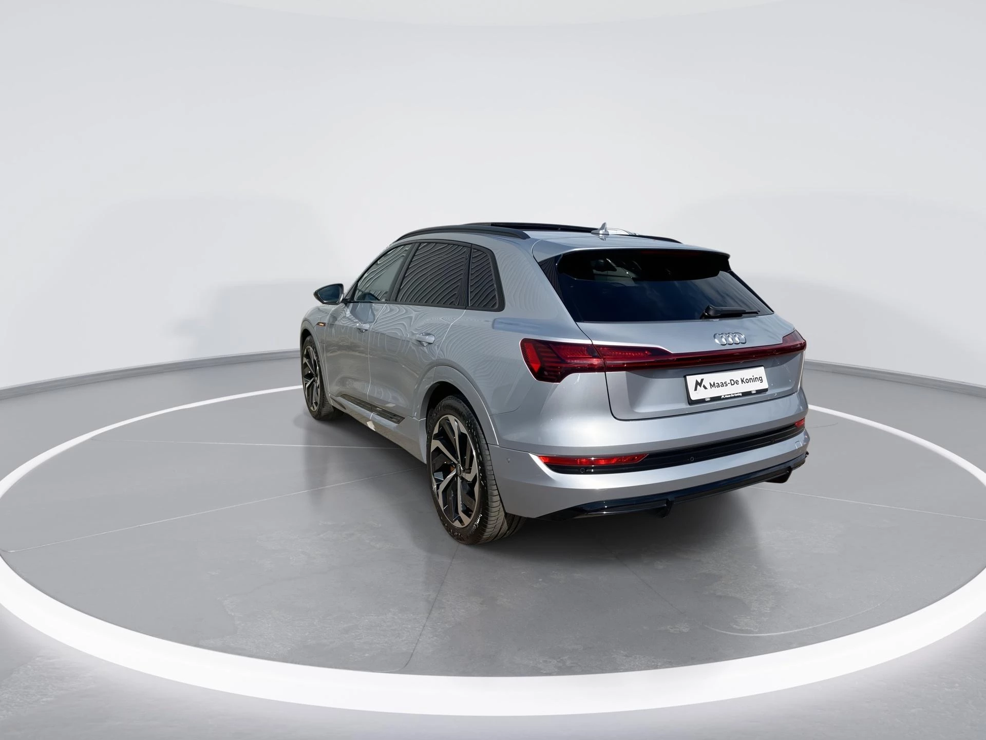 Hoofdafbeelding Audi e-tron