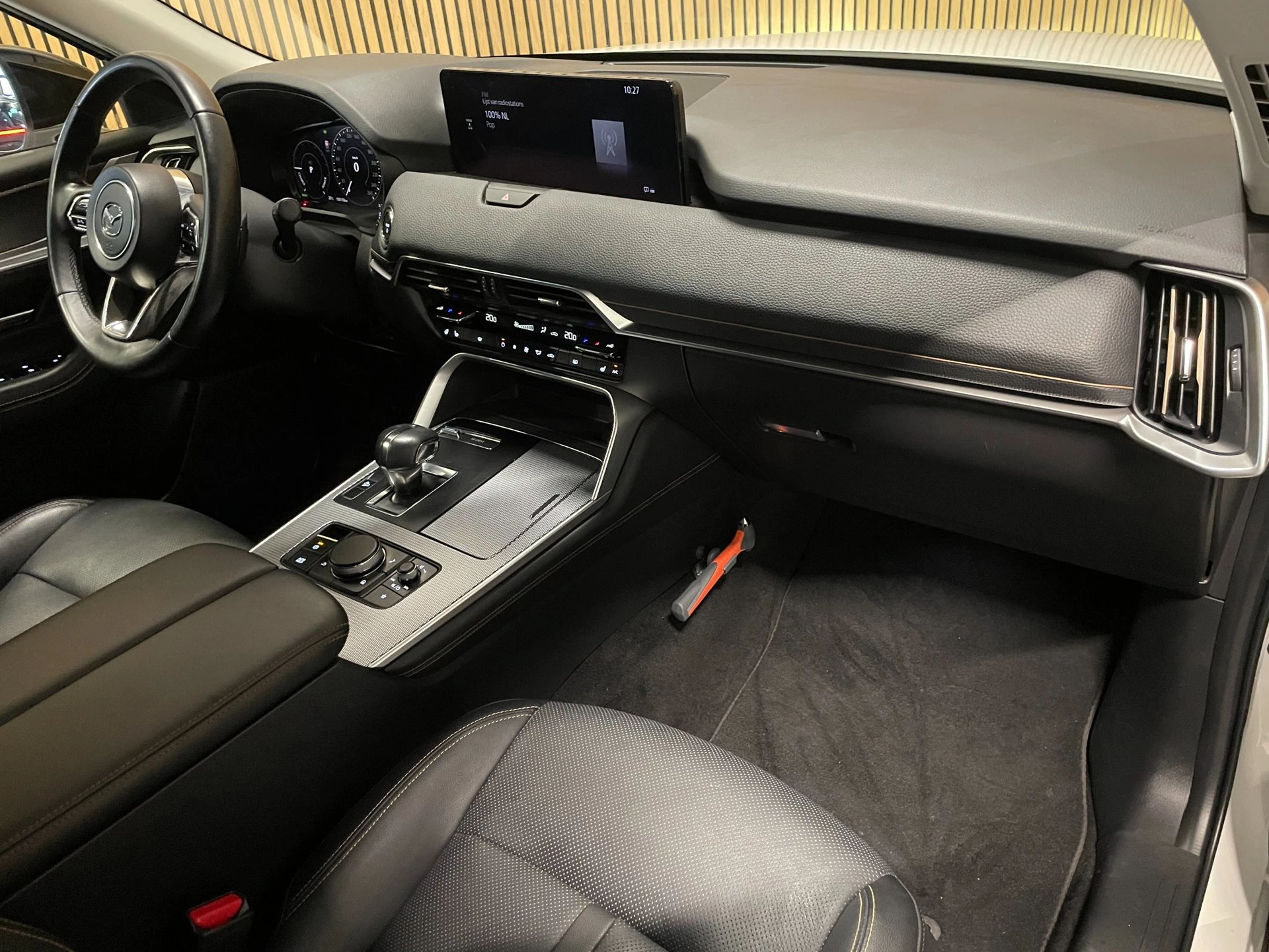 Hoofdafbeelding Mazda CX-60