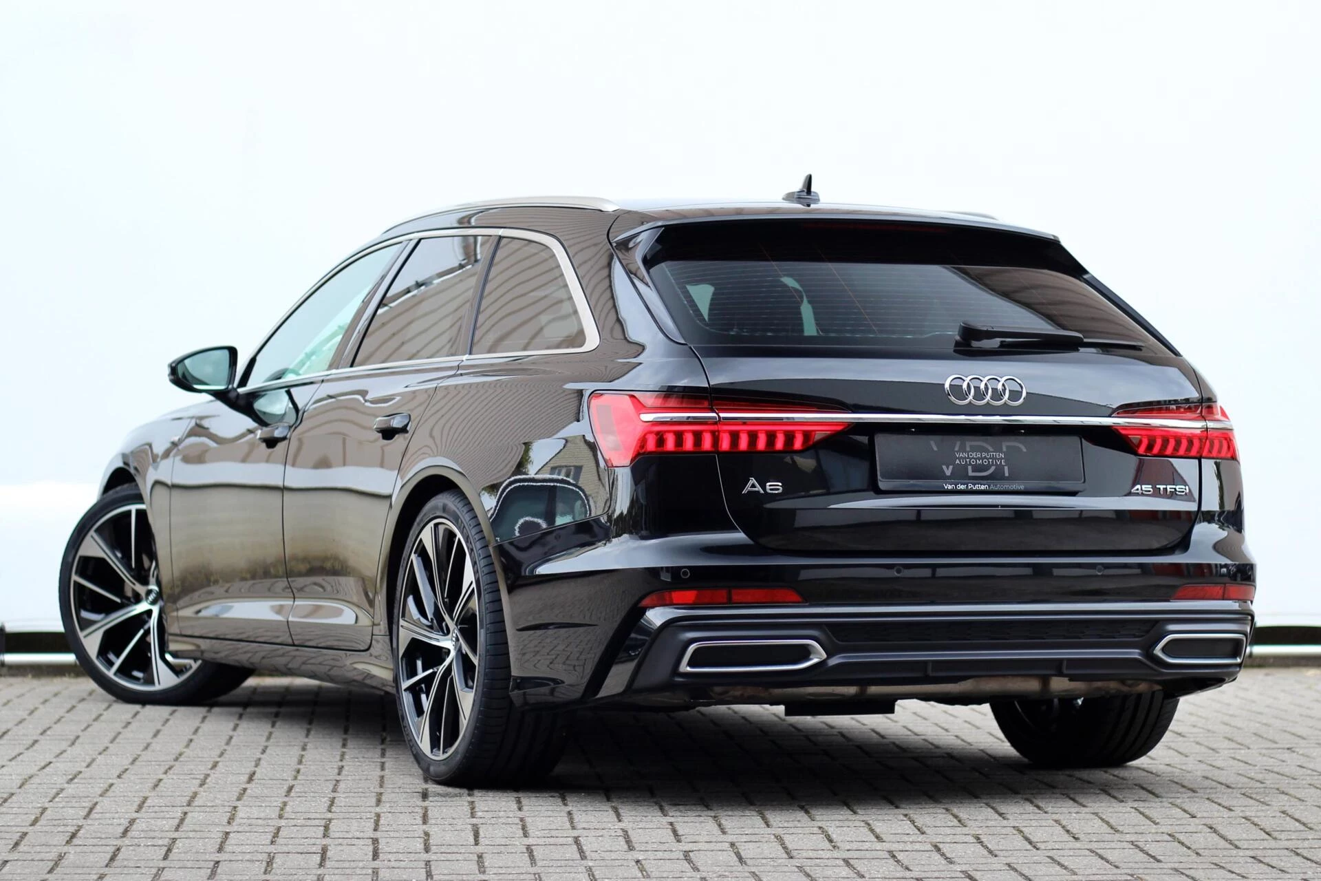 Hoofdafbeelding Audi A6