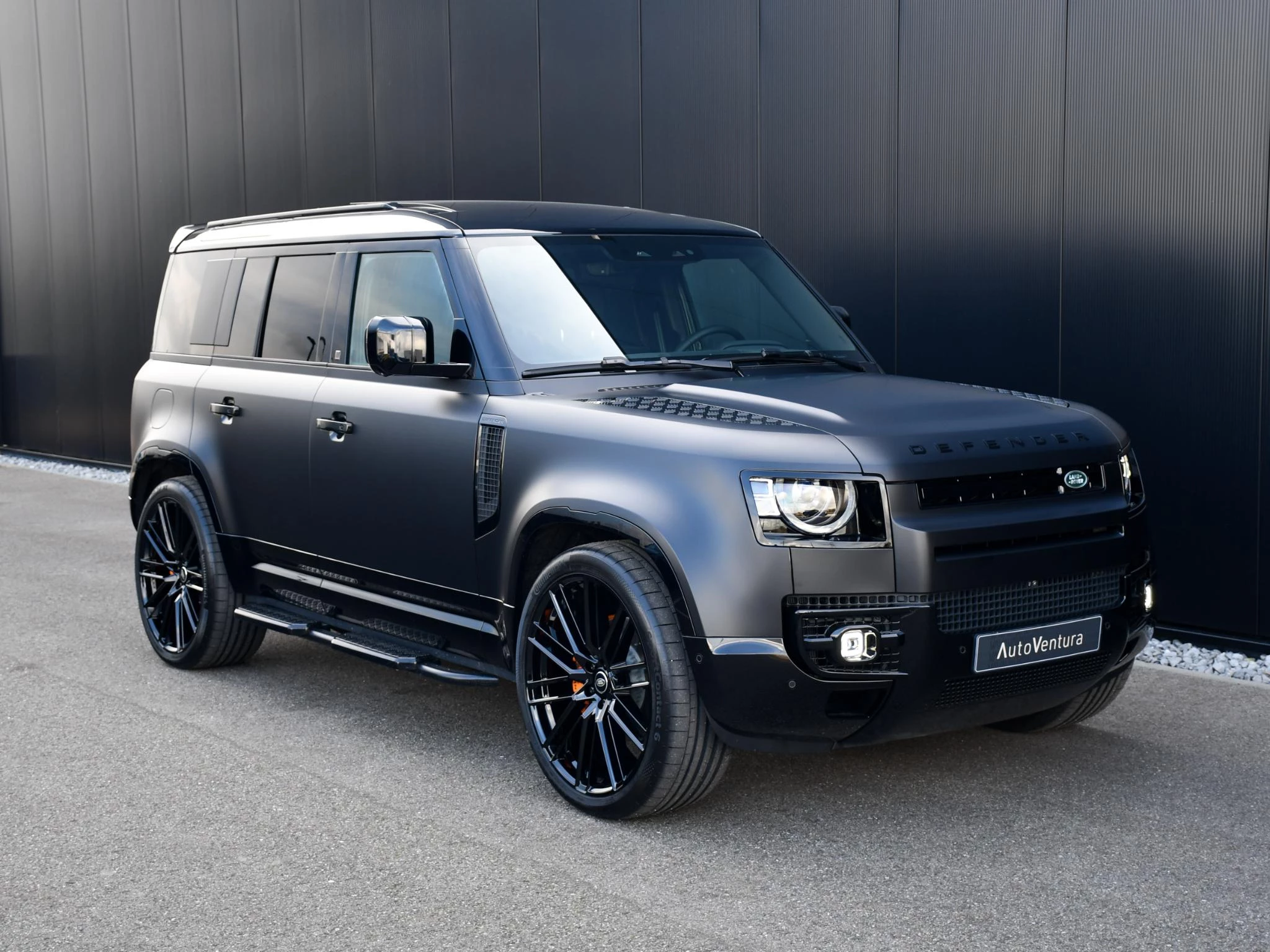 Hoofdafbeelding Land Rover Defender