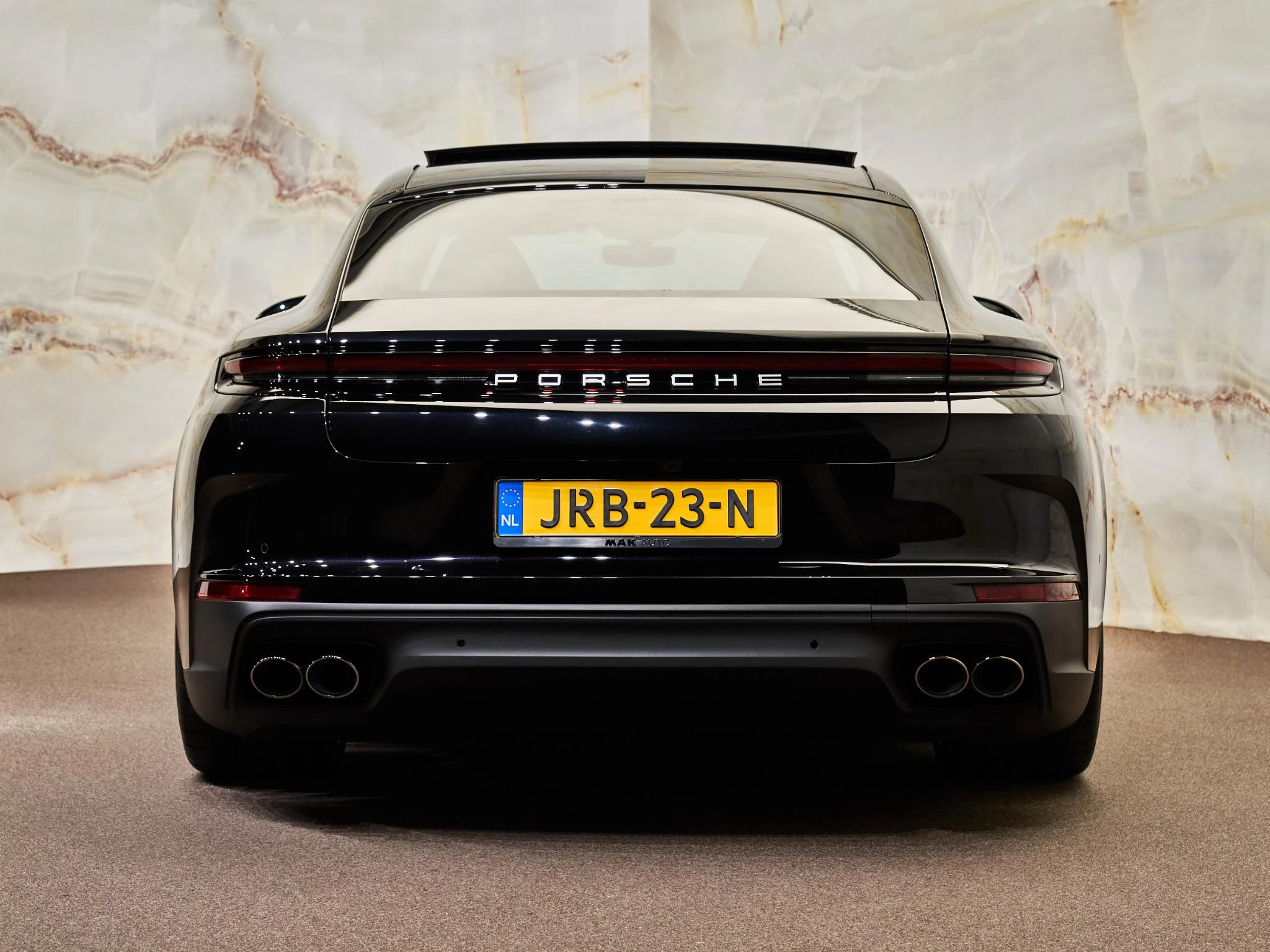 Hoofdafbeelding Porsche Panamera