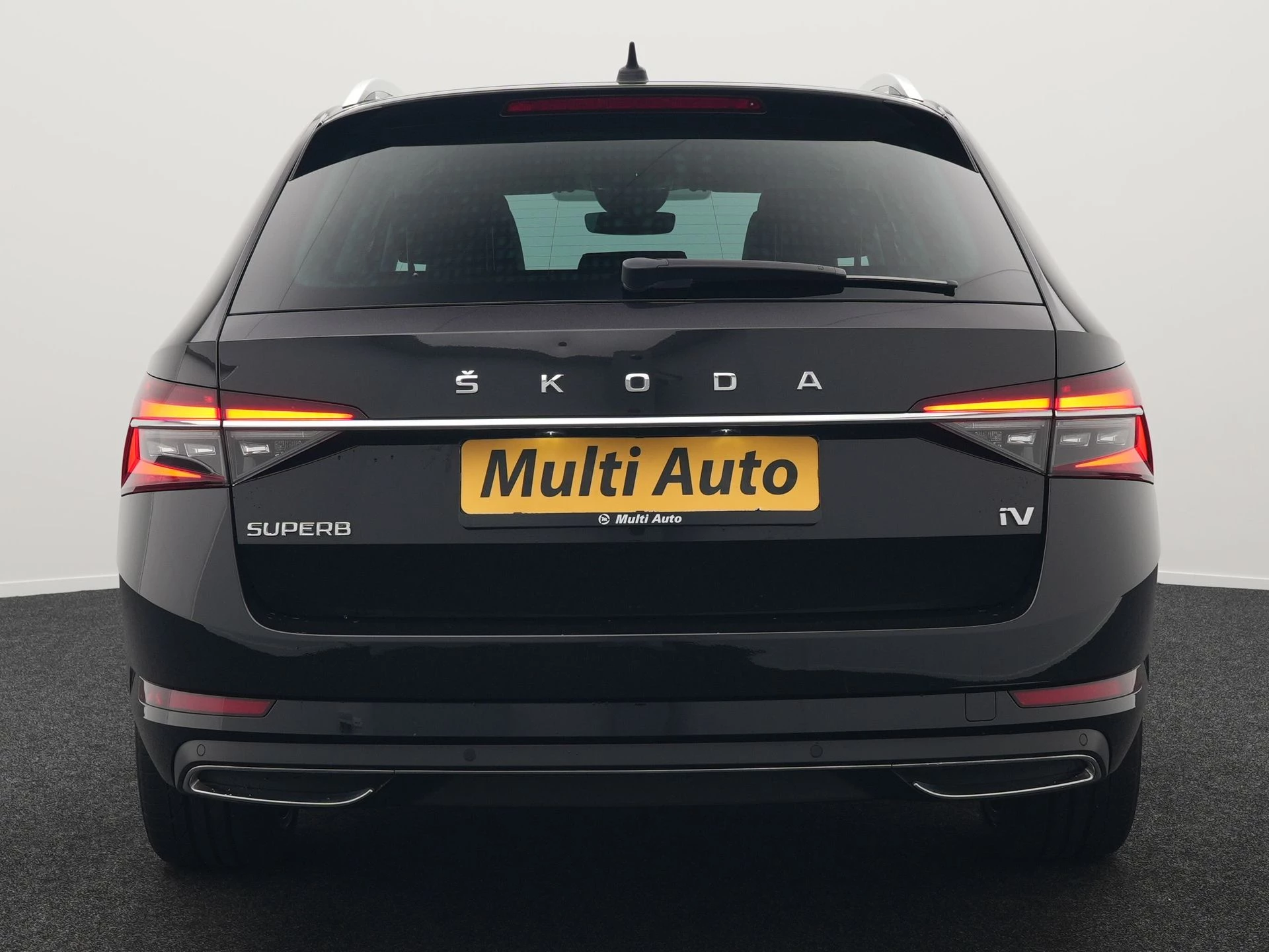 Hoofdafbeelding Škoda Superb