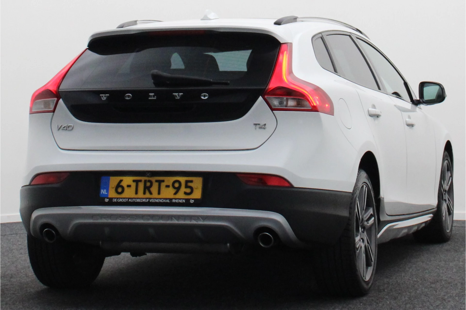 Hoofdafbeelding Volvo V40