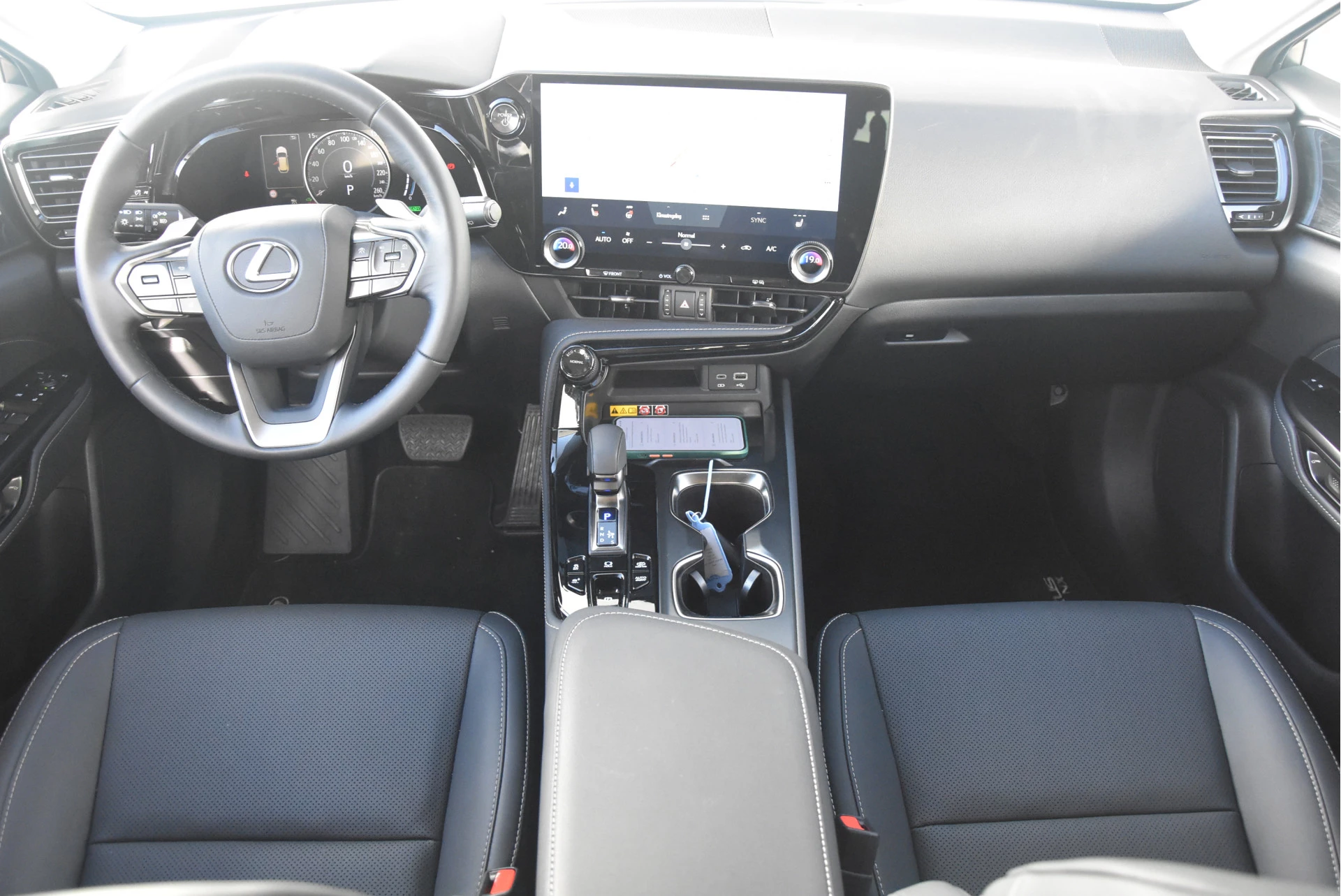 Hoofdafbeelding Lexus NX