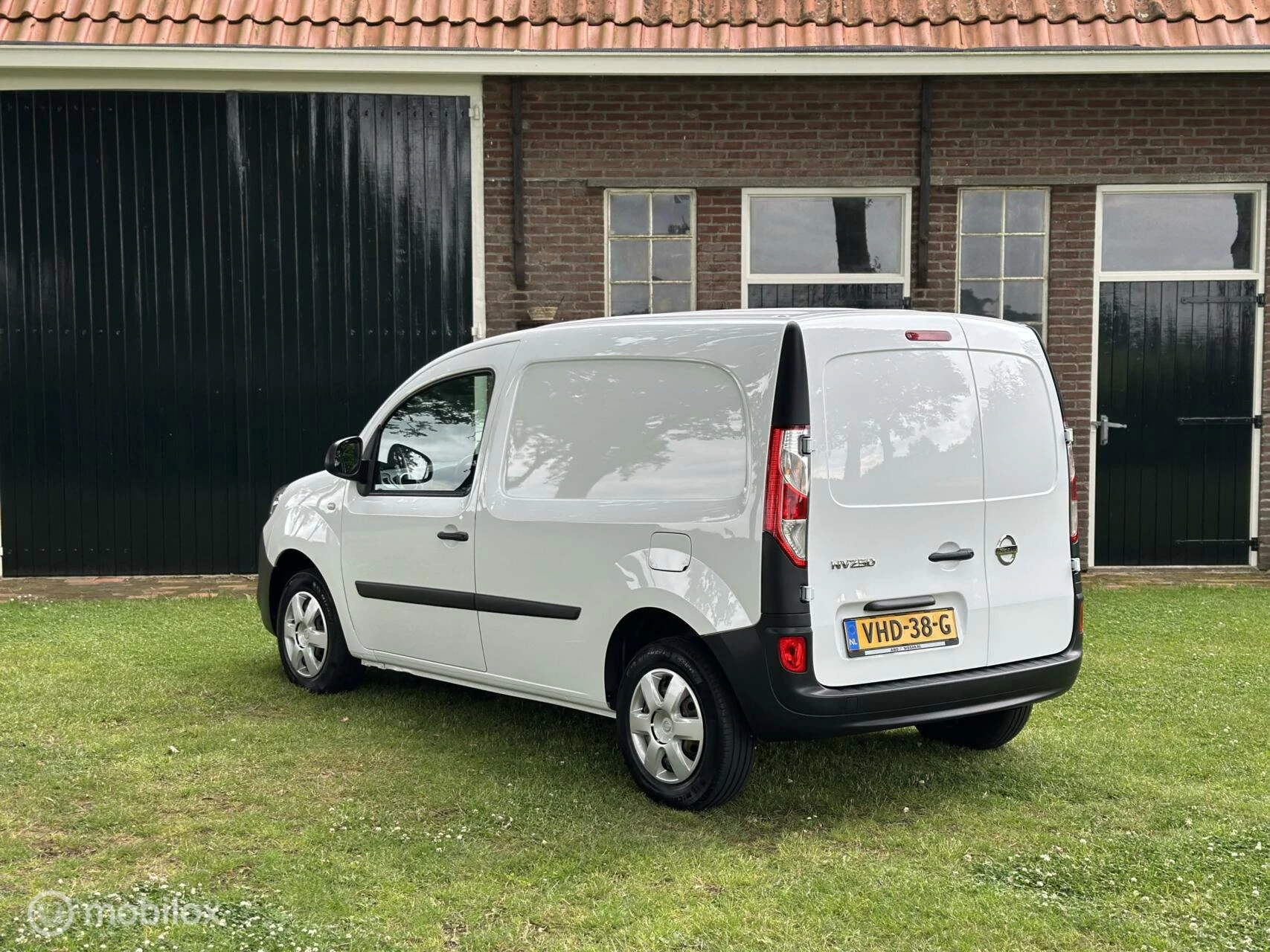 Hoofdafbeelding Nissan NV250