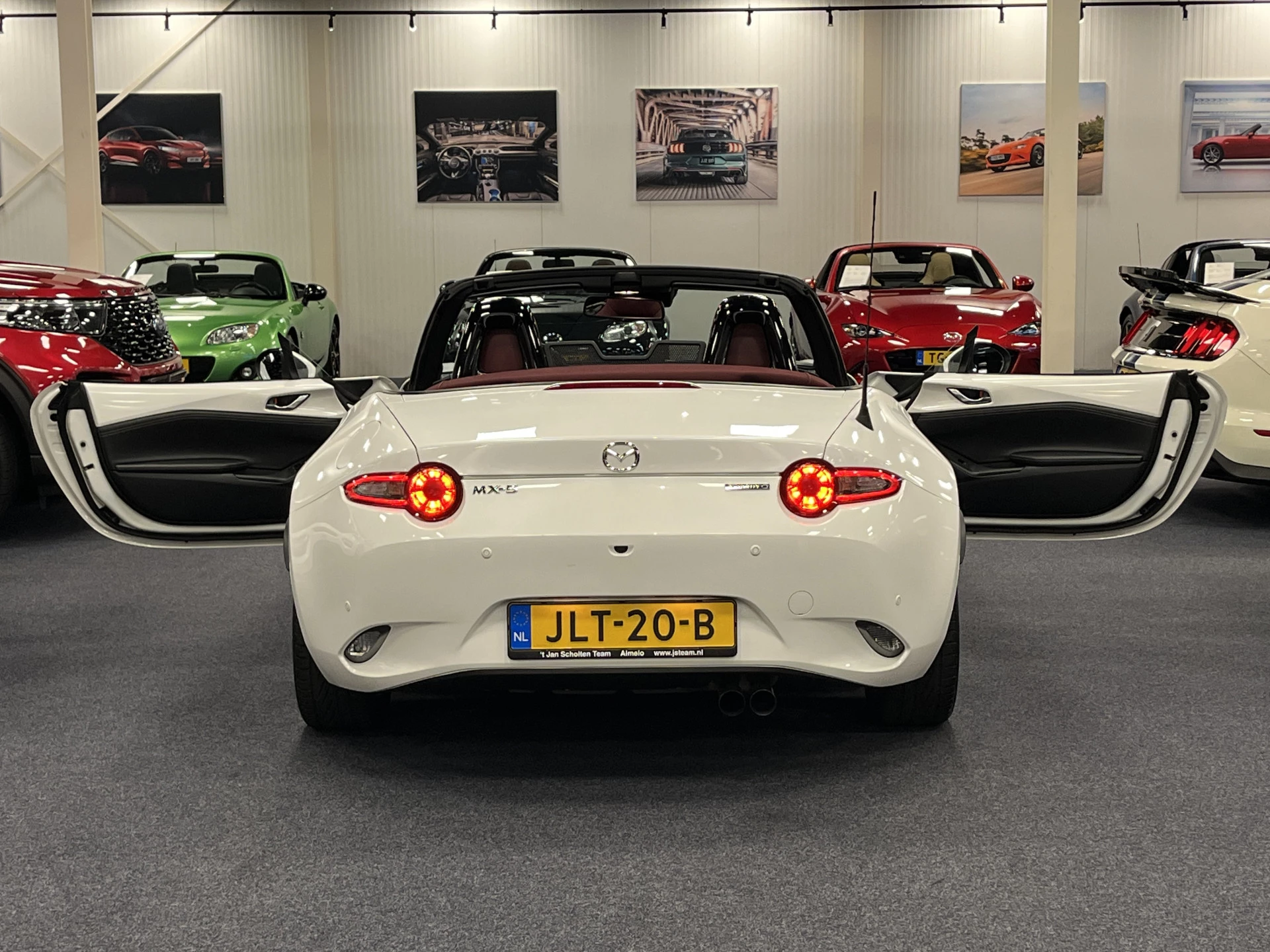 Hoofdafbeelding Mazda MX-5