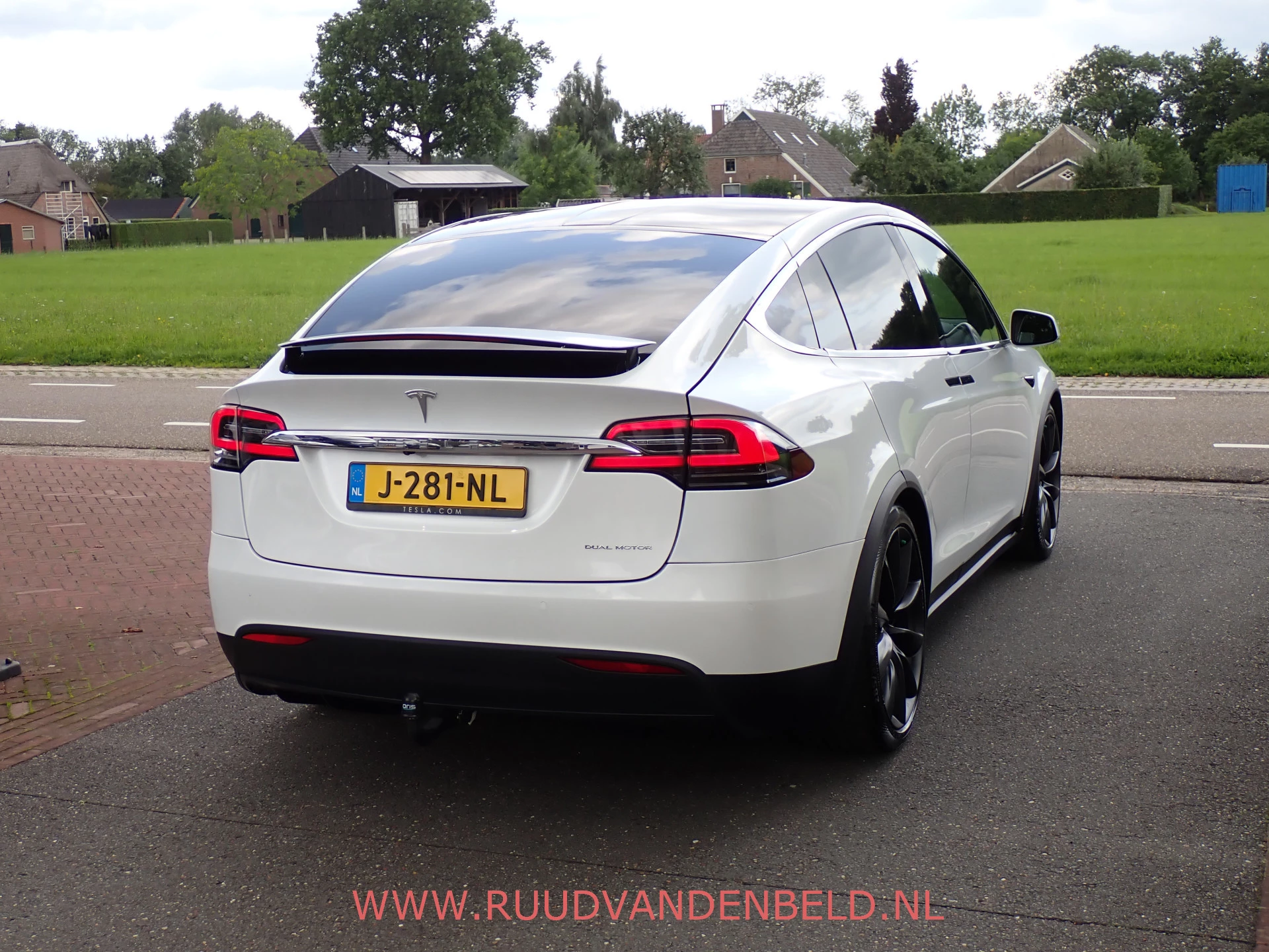Hoofdafbeelding Tesla Model X