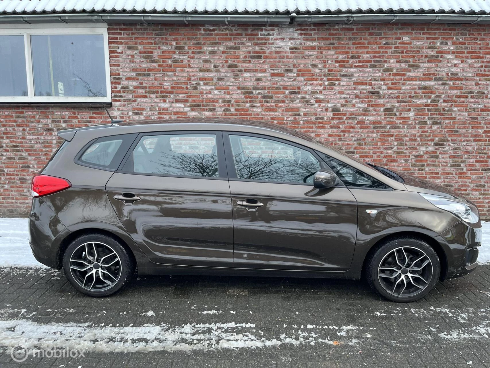 Hoofdafbeelding Kia Carens