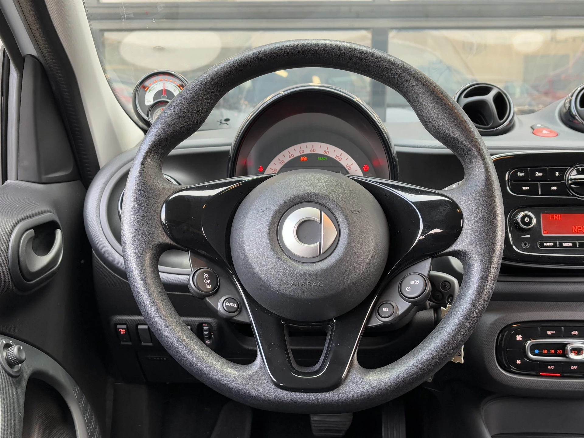 Hoofdafbeelding Smart Forfour