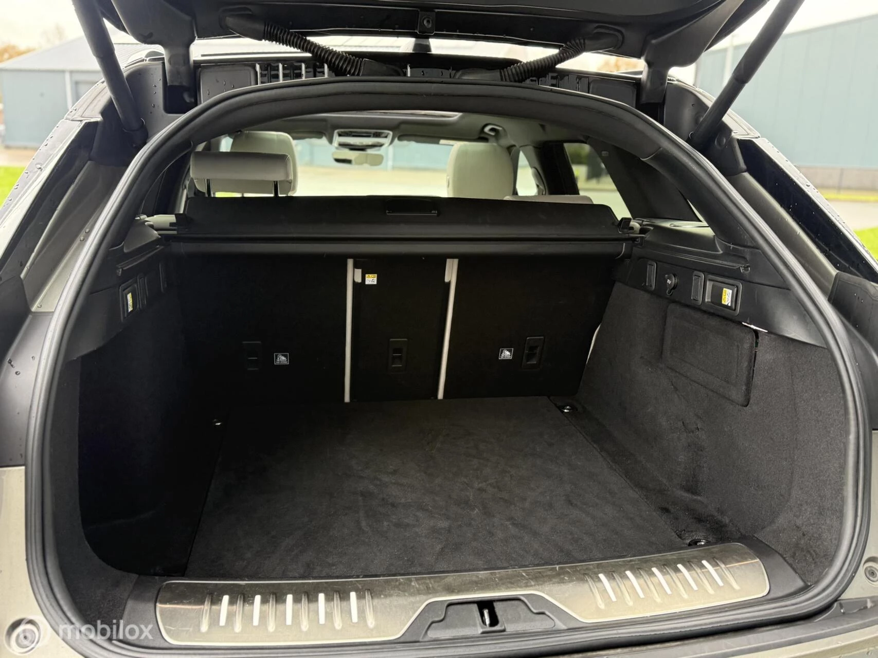 Hoofdafbeelding Land Rover Range Rover Velar