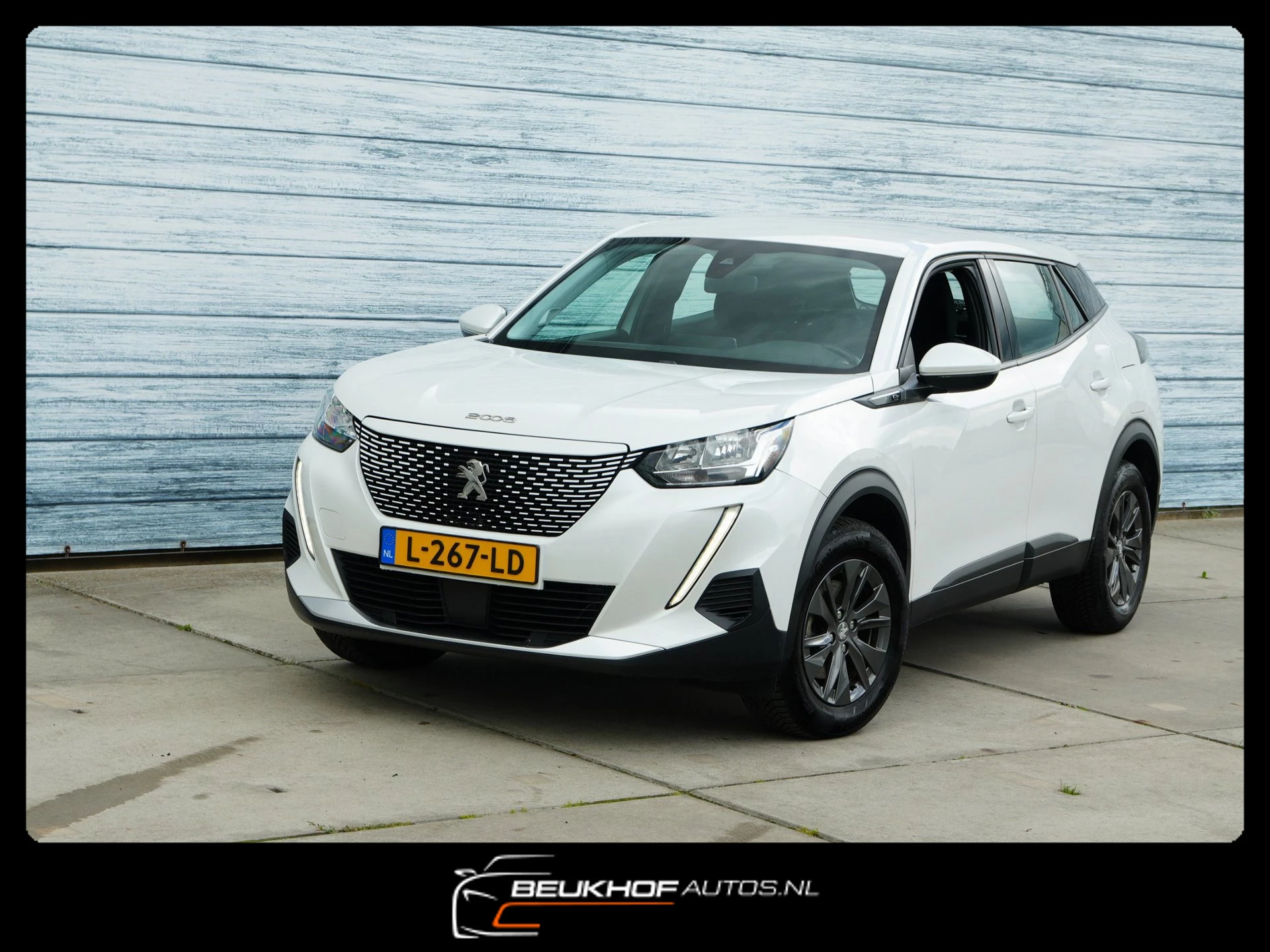 Hoofdafbeelding Peugeot e-2008