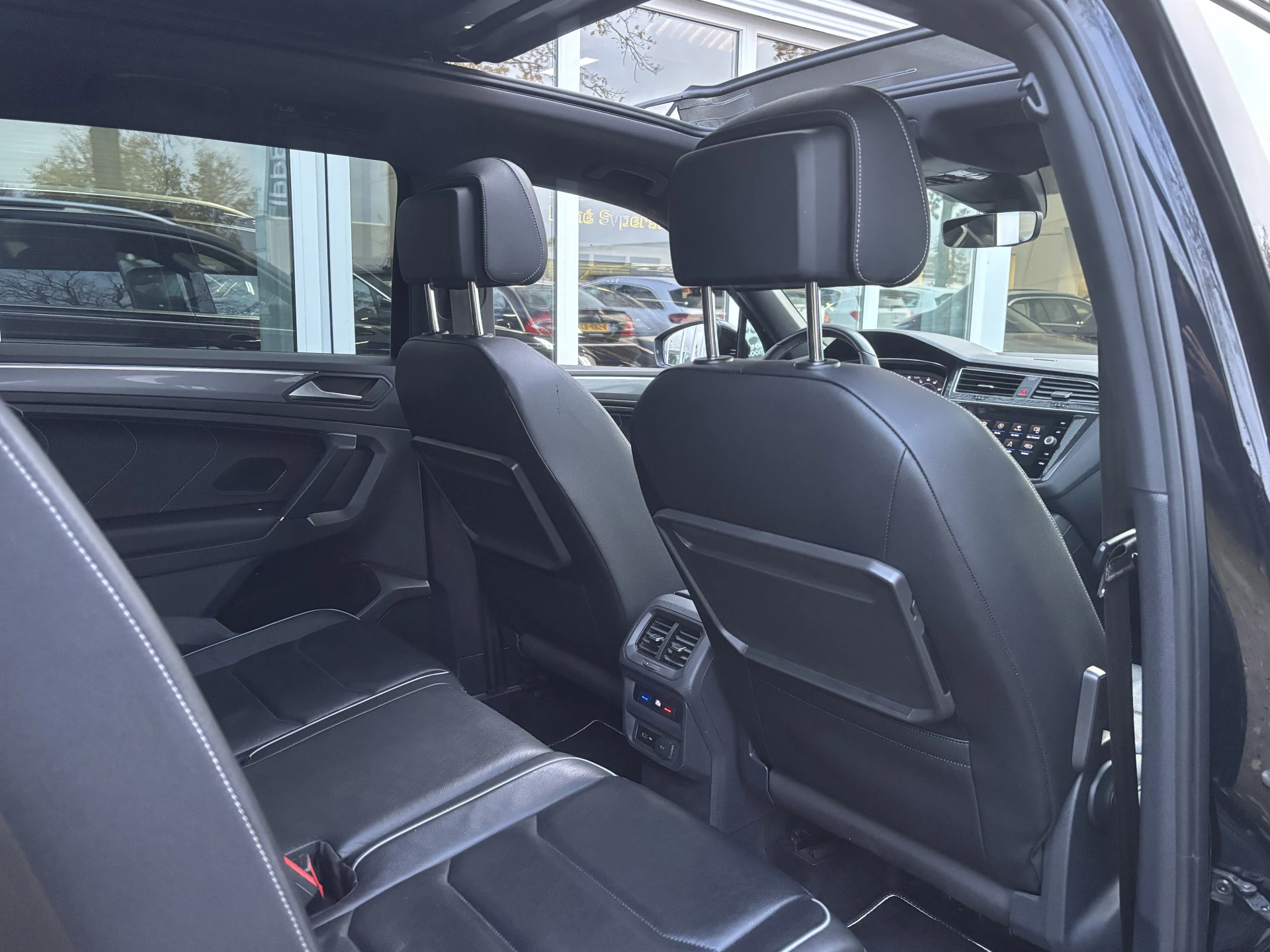 Hoofdafbeelding Volkswagen Tiguan Allspace