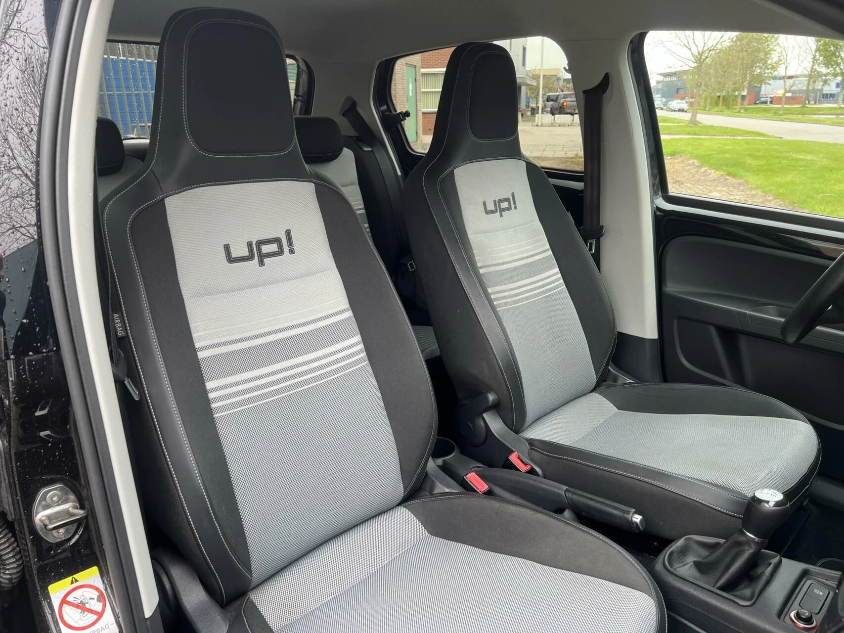 Hoofdafbeelding Volkswagen up!