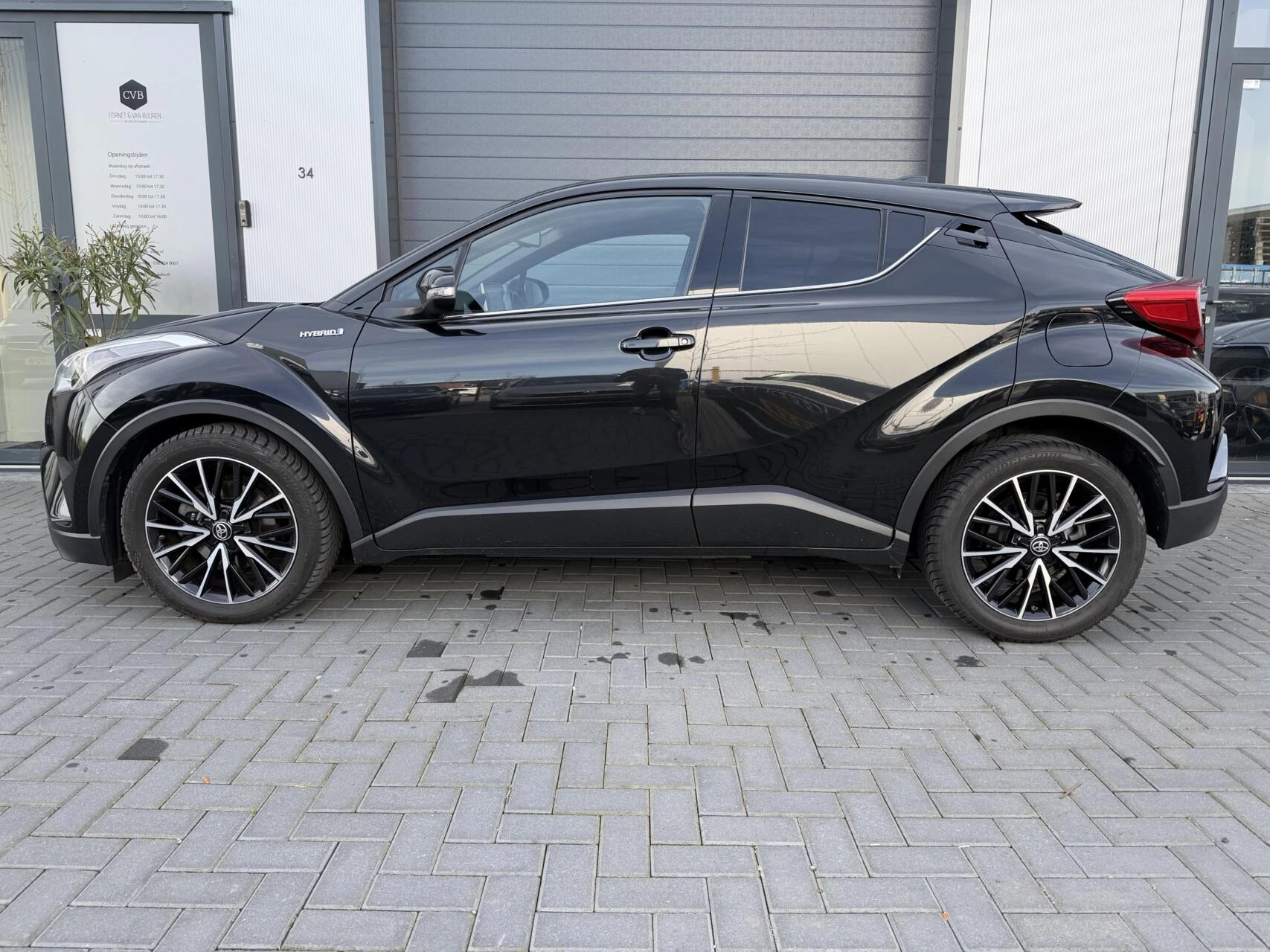 Hoofdafbeelding Toyota C-HR