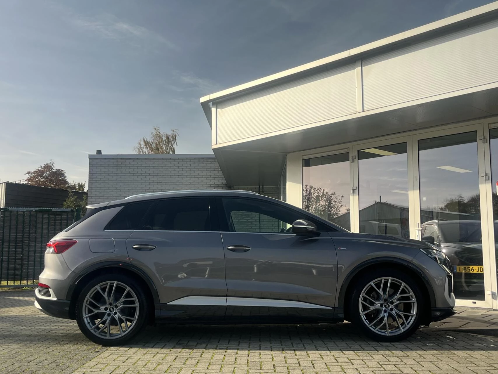 Hoofdafbeelding Audi Q4 e-tron