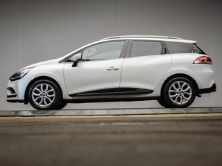 Renault Clio Estate 0.9 TCe Intens Sport (NAVI,CLIMATE,CRUISE,PDC,GETINT,BLUETOOTH,ELEKTRISCH PAKKET,SPORTSTOELEN,LM VELGEN)