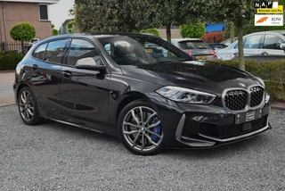BMW 1-serie M135i xDrive High Executive 306 PK Dealer o.h. Adaptive Head Up Camera Keyless 18''