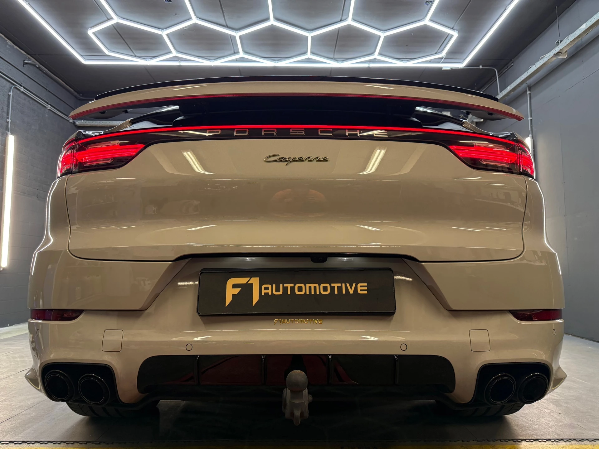 Hoofdafbeelding Porsche Cayenne