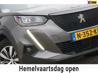 Peugeot 2008 1.2 PureTech Blue Lease Active | Gris Platinium | AppleCarplay/Nav/Cruise/PDC - Keurig!