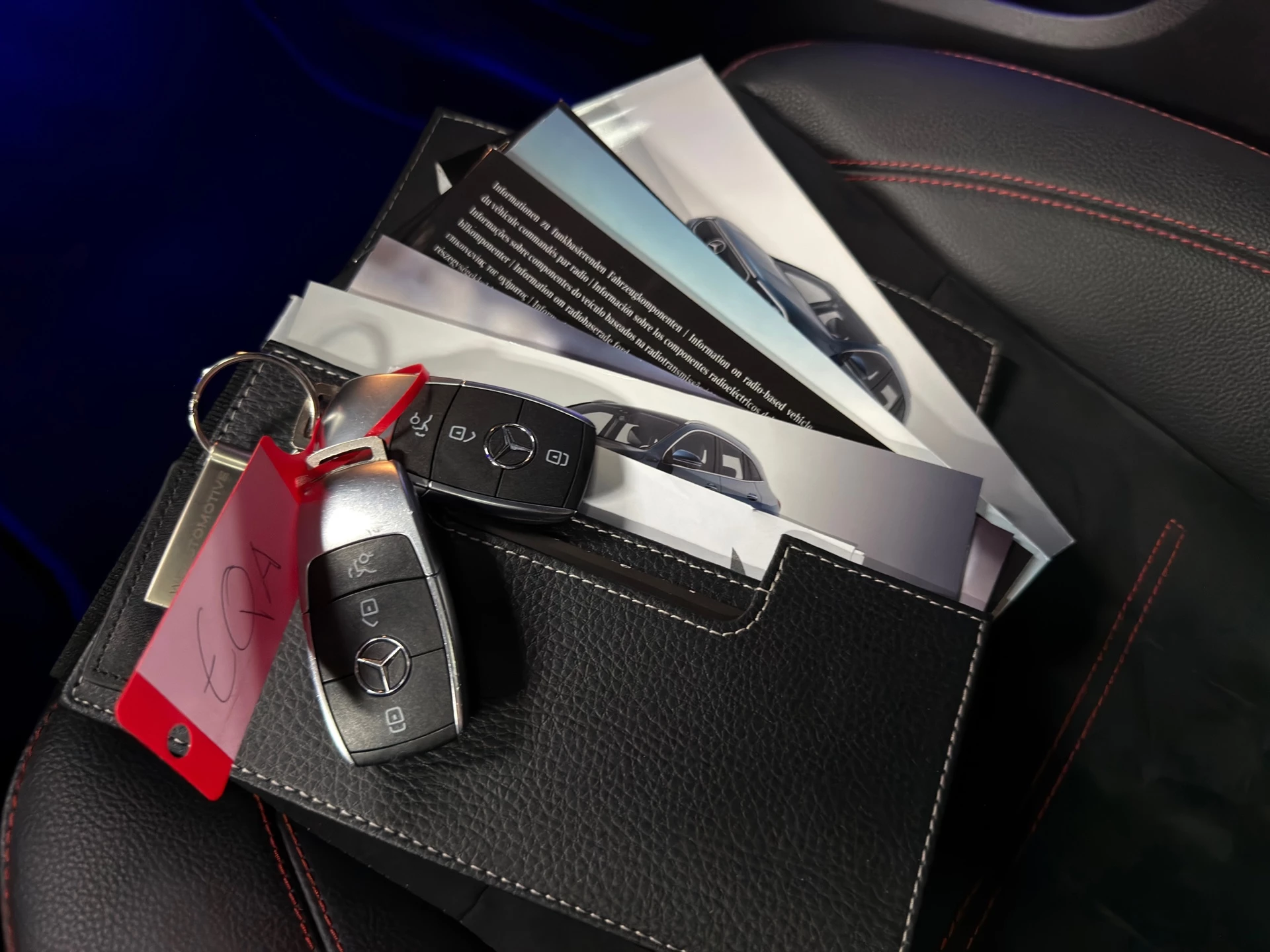 Hoofdafbeelding Mercedes-Benz EQA