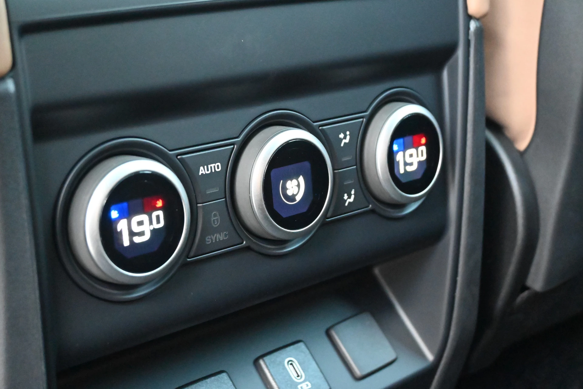 Hoofdafbeelding Land Rover Defender