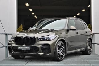 BMW X5 xDrive45e M-sport 394pk Manhattan Bowers&Wilkins Pano 4-wielsturing SoftClose 22-inch 360-camera ACC