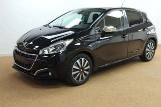 Peugeot 208 1.2 Signature (2019)  Compleet uitgerust!