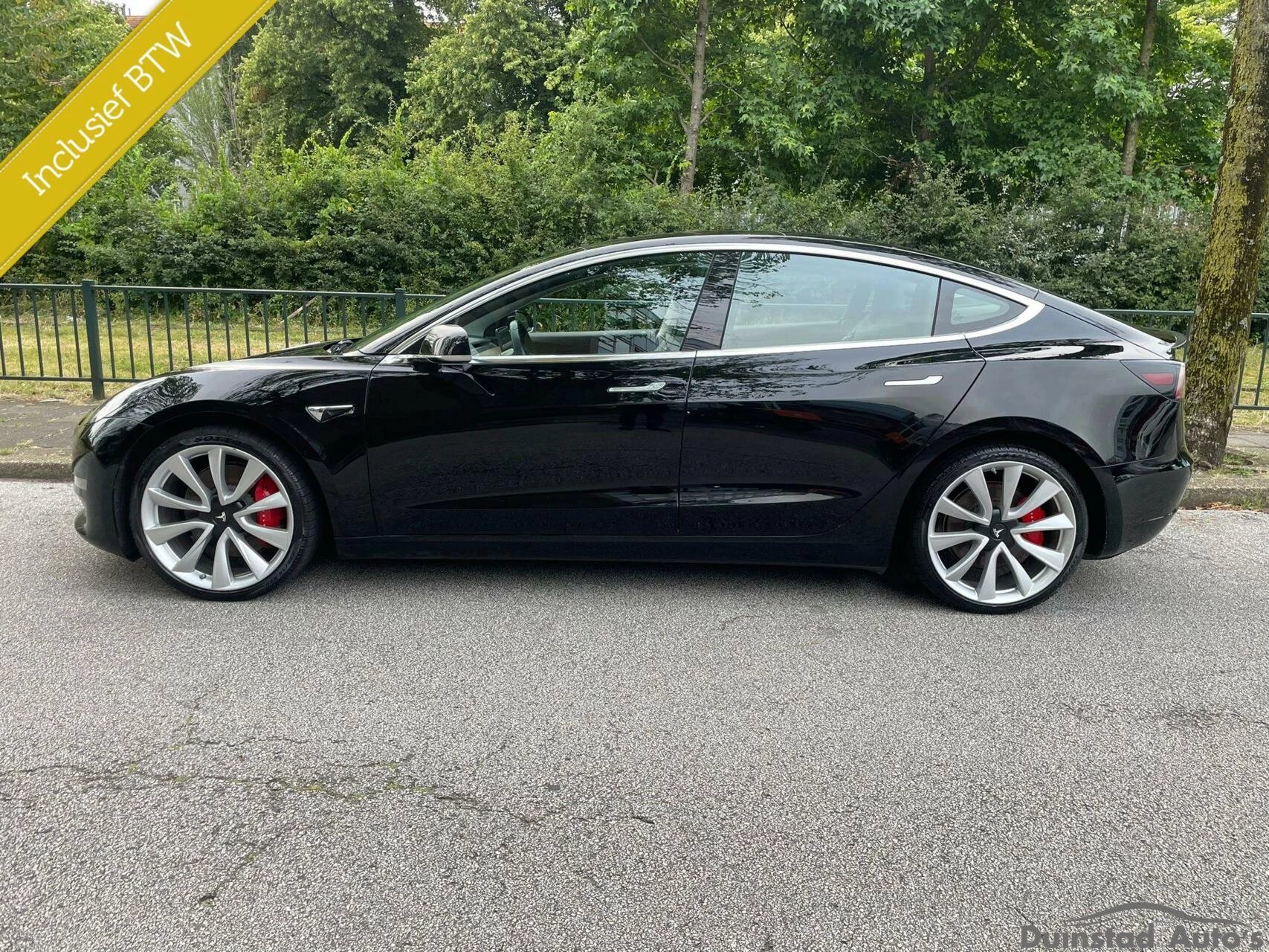 Hoofdafbeelding Tesla Model 3