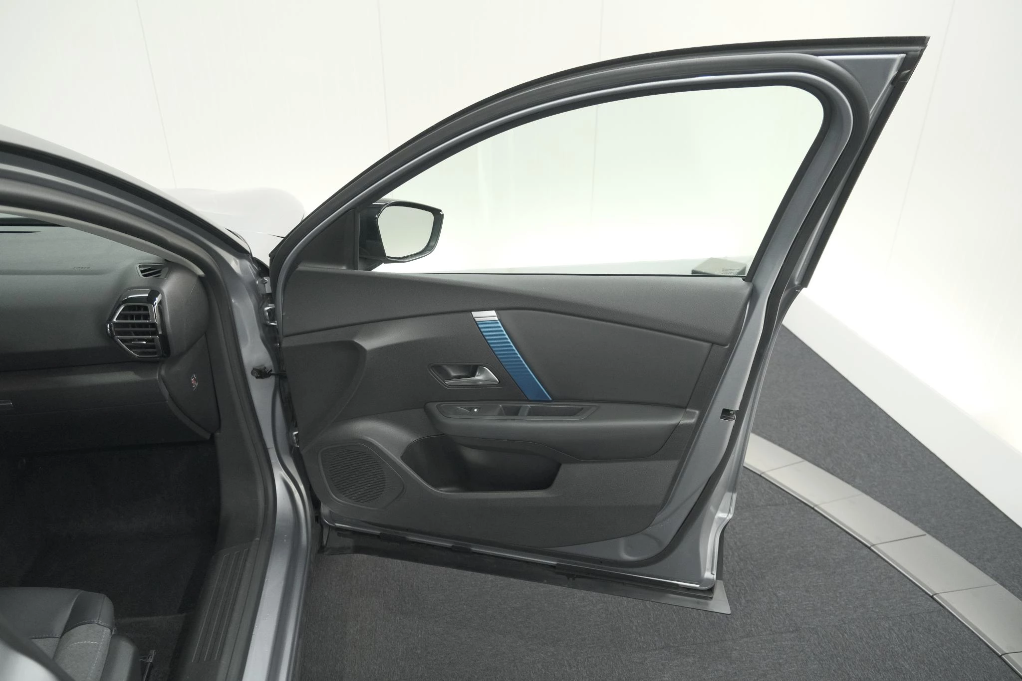 Hoofdafbeelding Citroën ë-C4