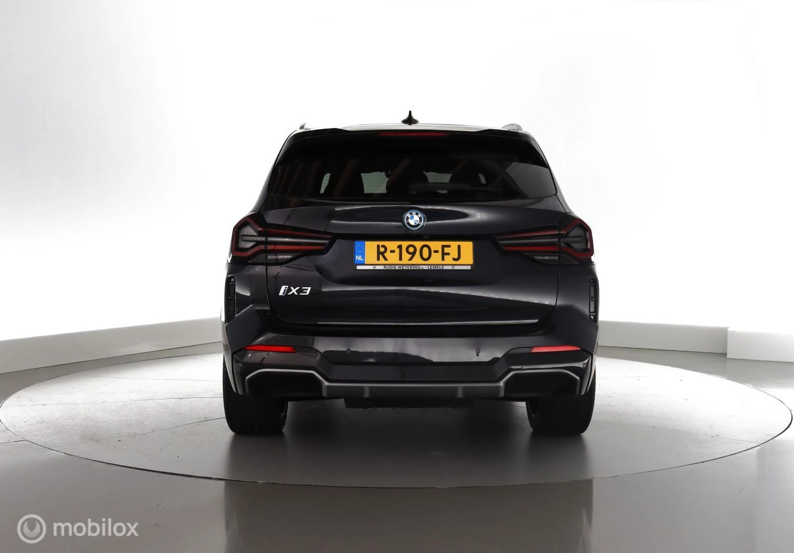 Hoofdafbeelding BMW iX3