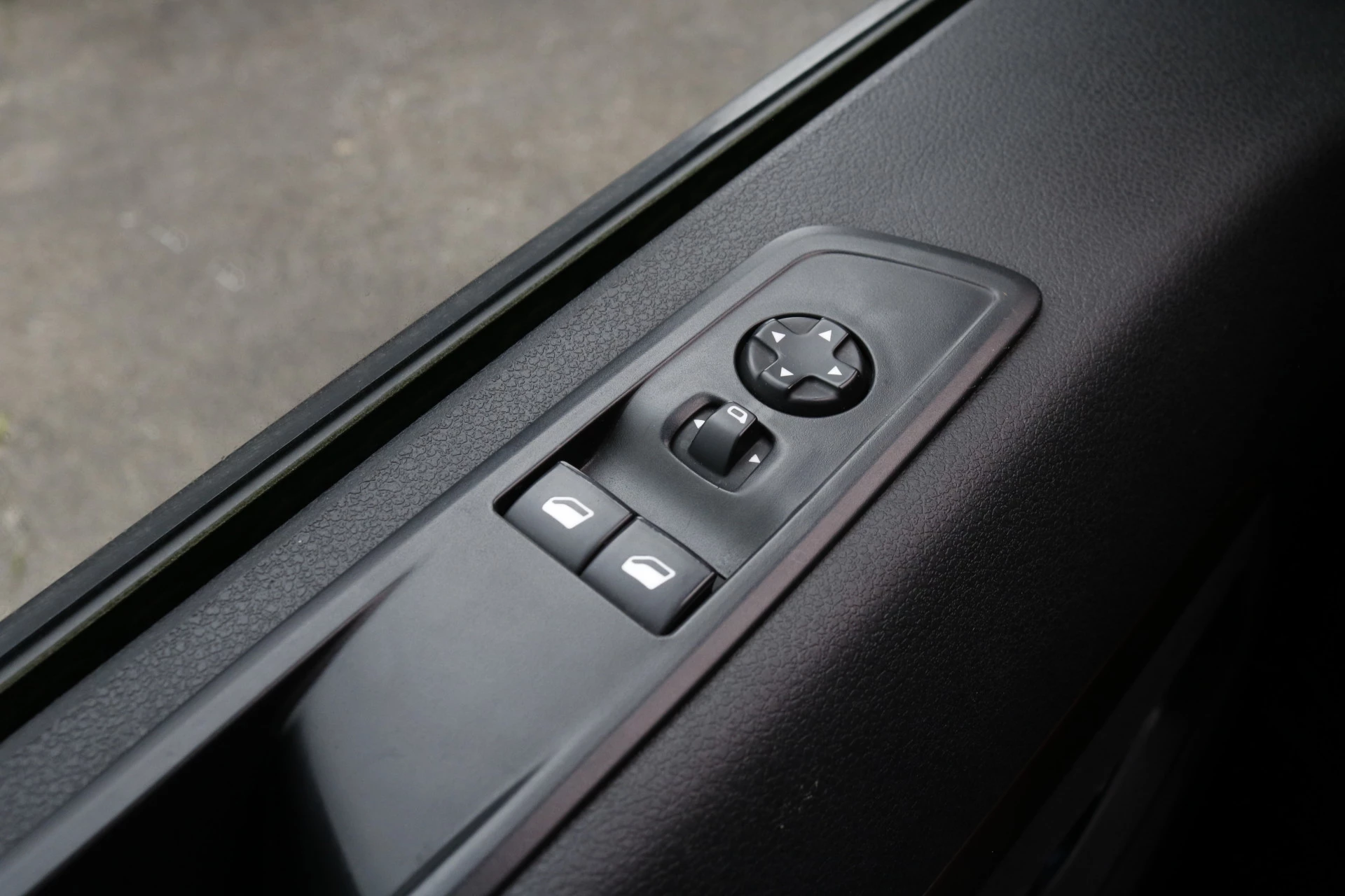 Hoofdafbeelding Dethleffs CROSSCAMP TY 002 Buscamper