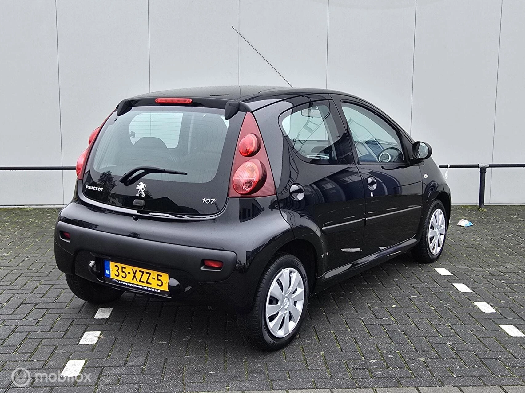 Hoofdafbeelding Peugeot 107