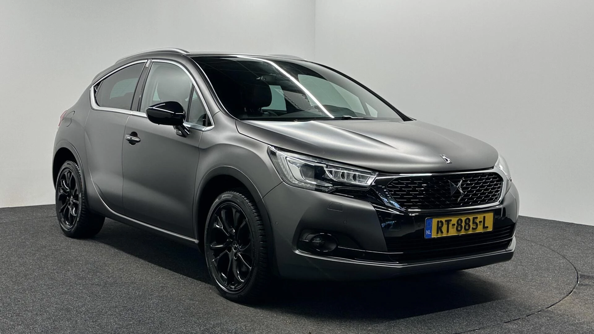 Hoofdafbeelding DS DS 4