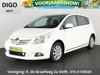Hoofdafbeelding Toyota Verso Toyota Verso 1.8 VVT-i Business | Navigatie | Panoramadak | Parkeersensoren | Cruise Control |