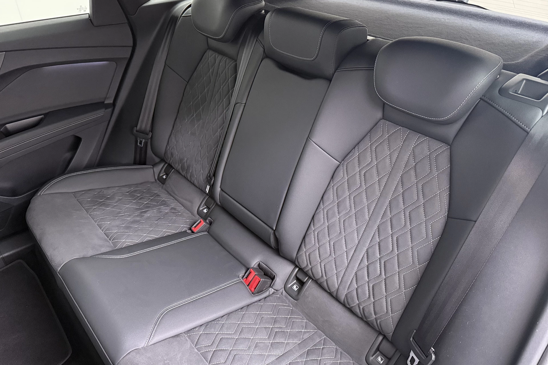 Hoofdafbeelding Audi Q4 e-tron