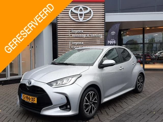TOYOTA YARIS 1.5 HYBRID STYLE BLIND SPOT KEYLESS STOELVERW PARK-SENSOREN APPLE/ANDROID PRIVACY GLASS ALL-SEASON
