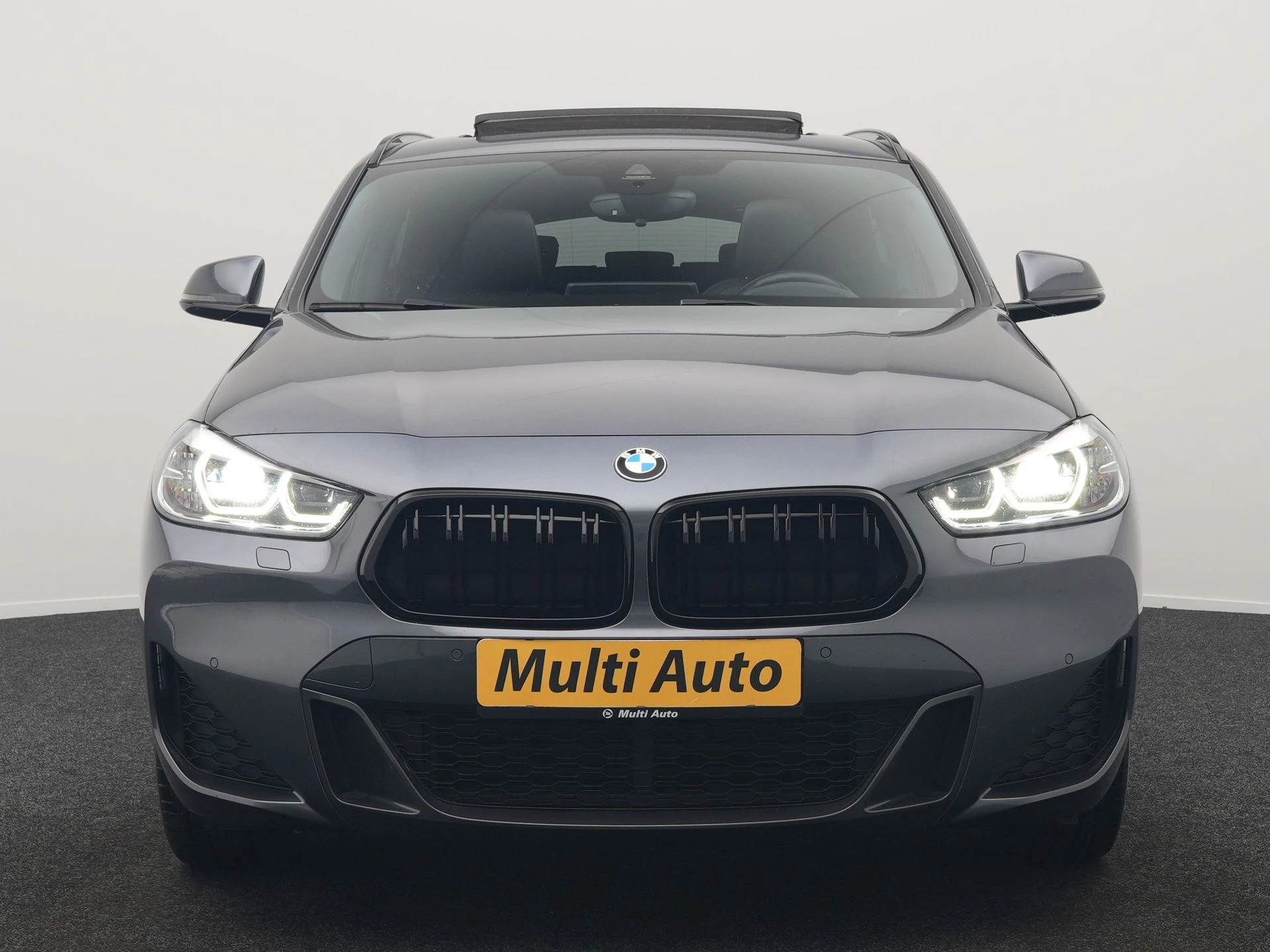 Hoofdafbeelding BMW X2