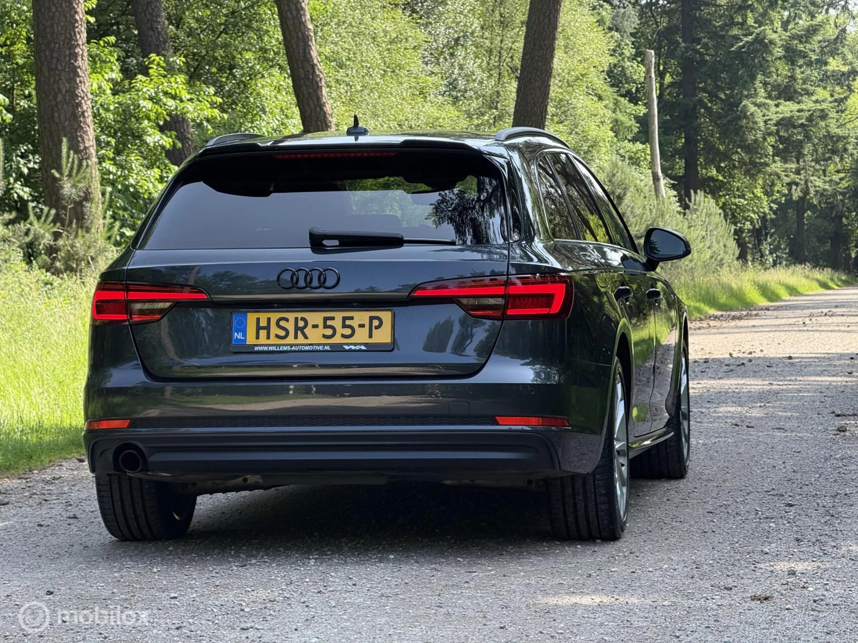 Hoofdafbeelding Audi A4