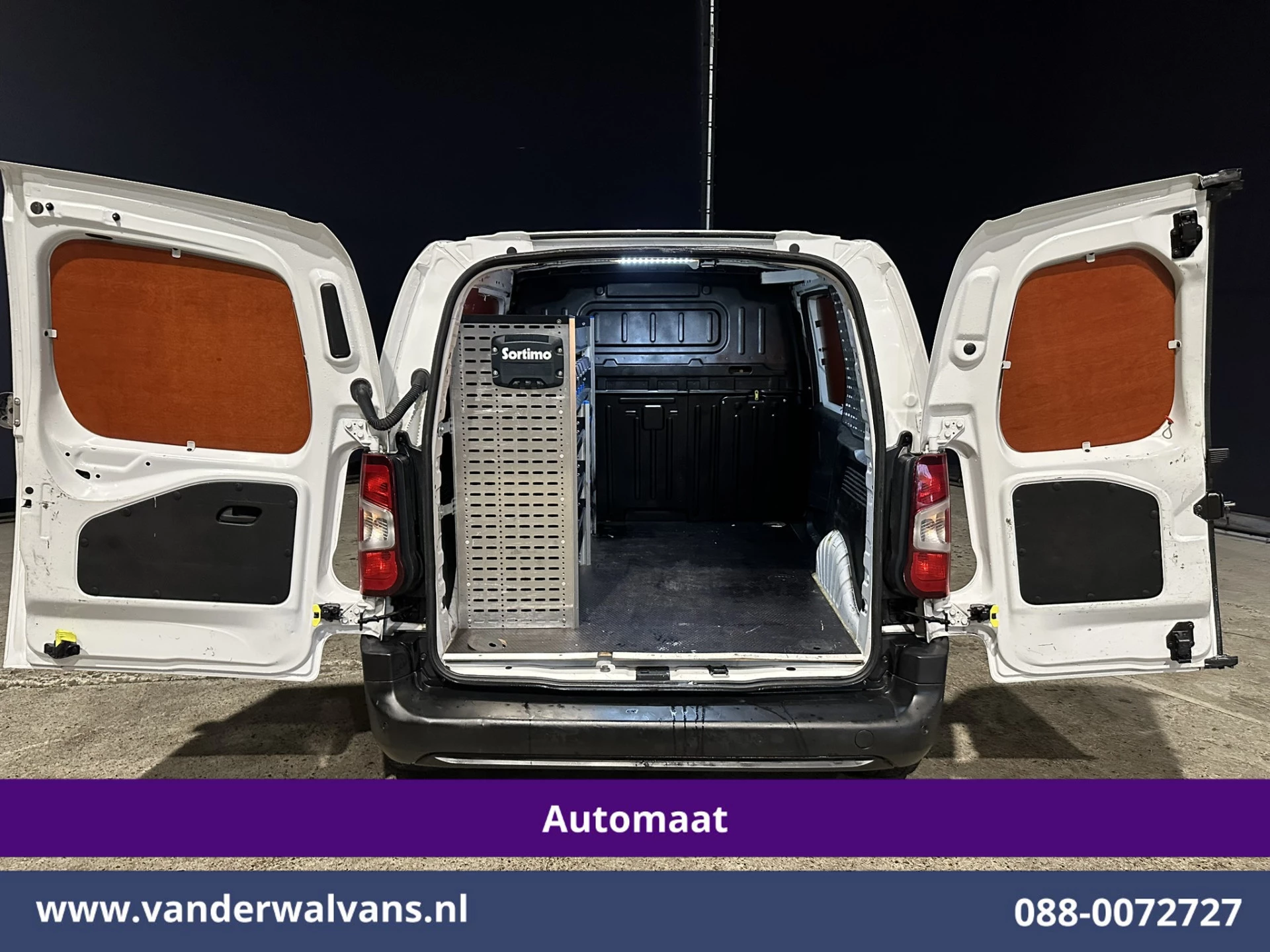 Hoofdafbeelding Peugeot Partner