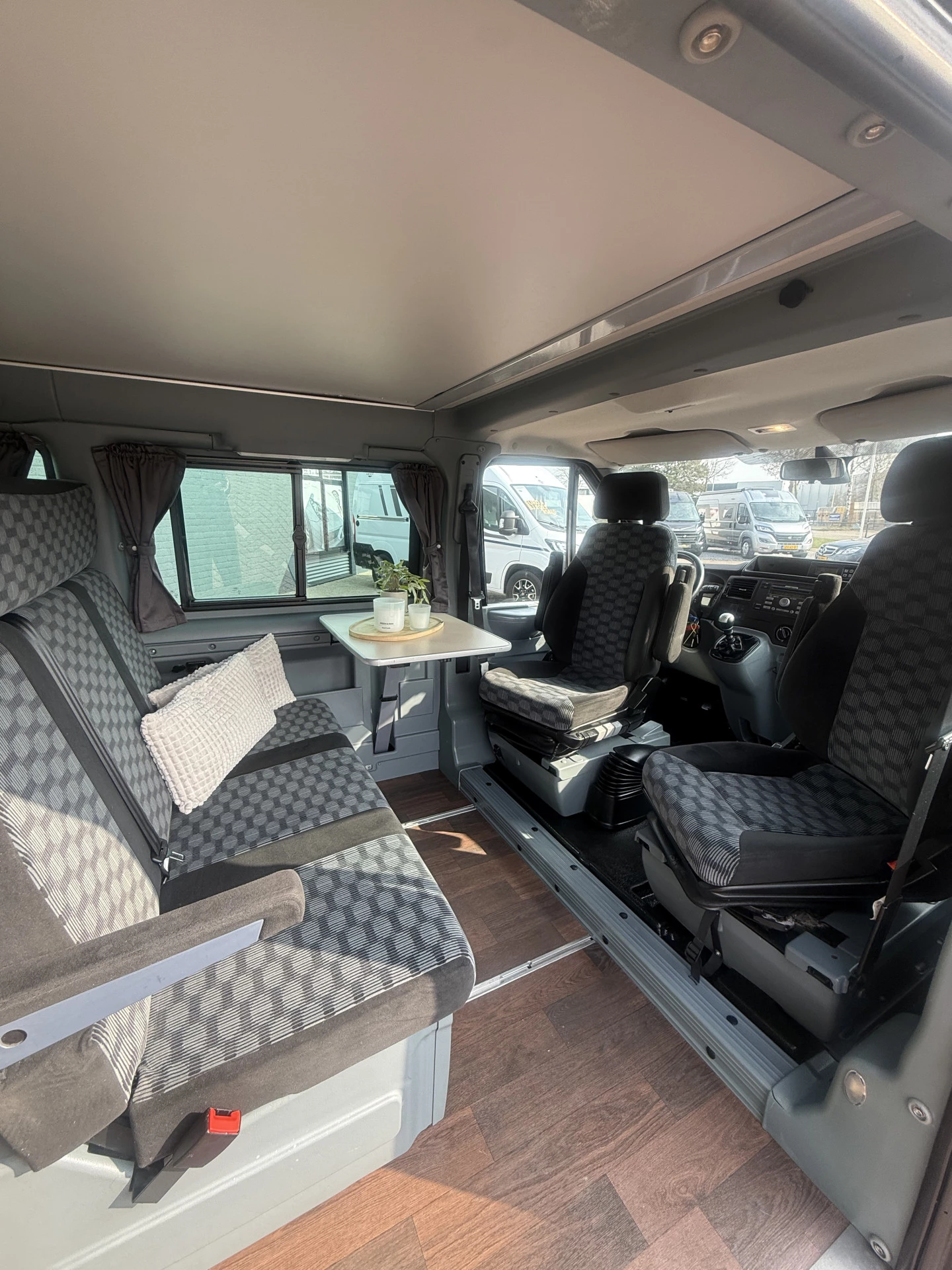 Hoofdafbeelding Ford Nugget