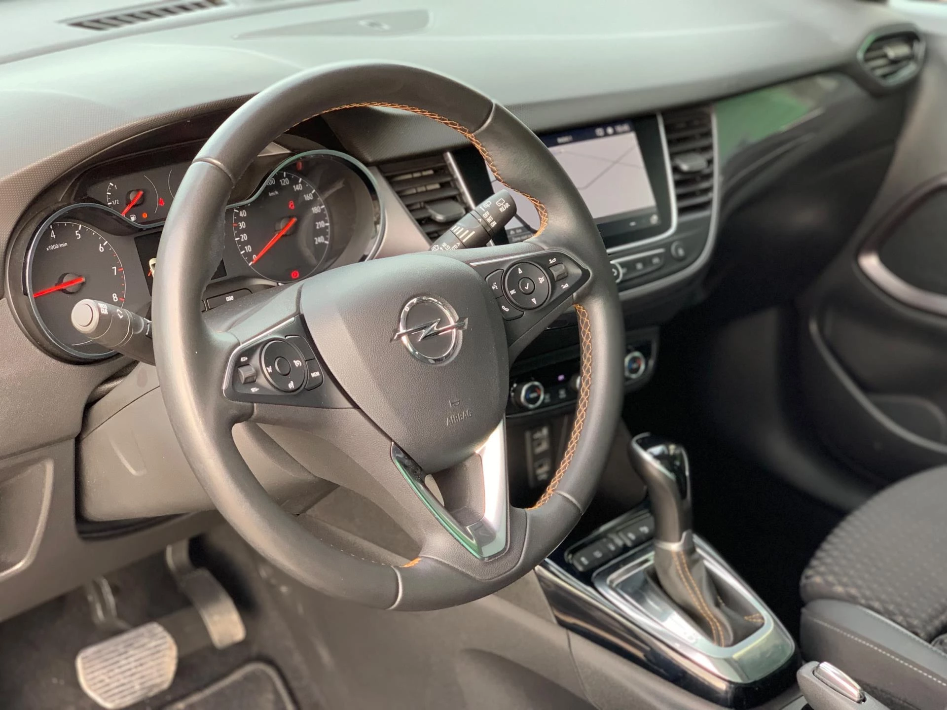 Hoofdafbeelding Opel Crossland X