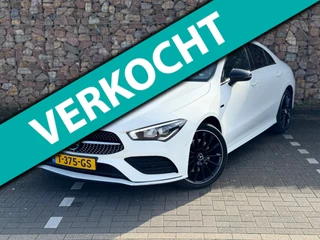 Hoofdafbeelding Mercedes-Benz CLA Mercedes-Benz CLA-klasse 250 e AMG Line Pano Ambiance Led Plug in Hybride